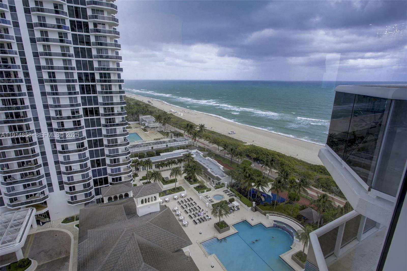4775 Collins Ave #1601 Miami Beach, FL 33140