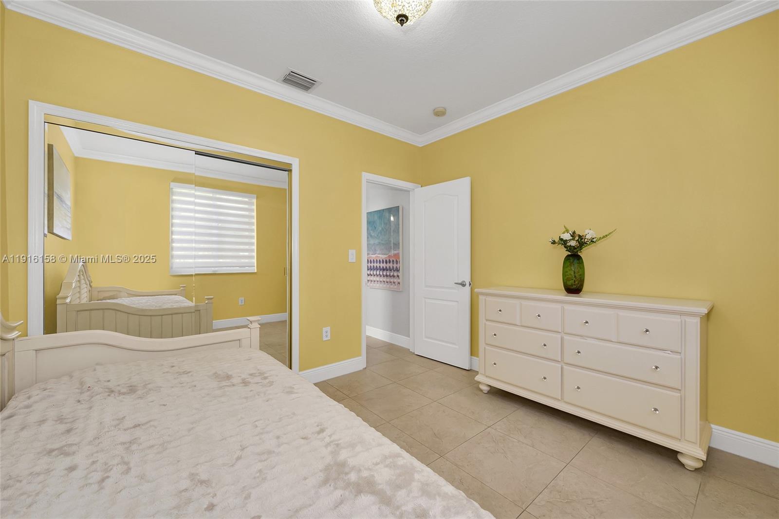 18332 SW 94th Ct Palmetto Bay, FL 33157