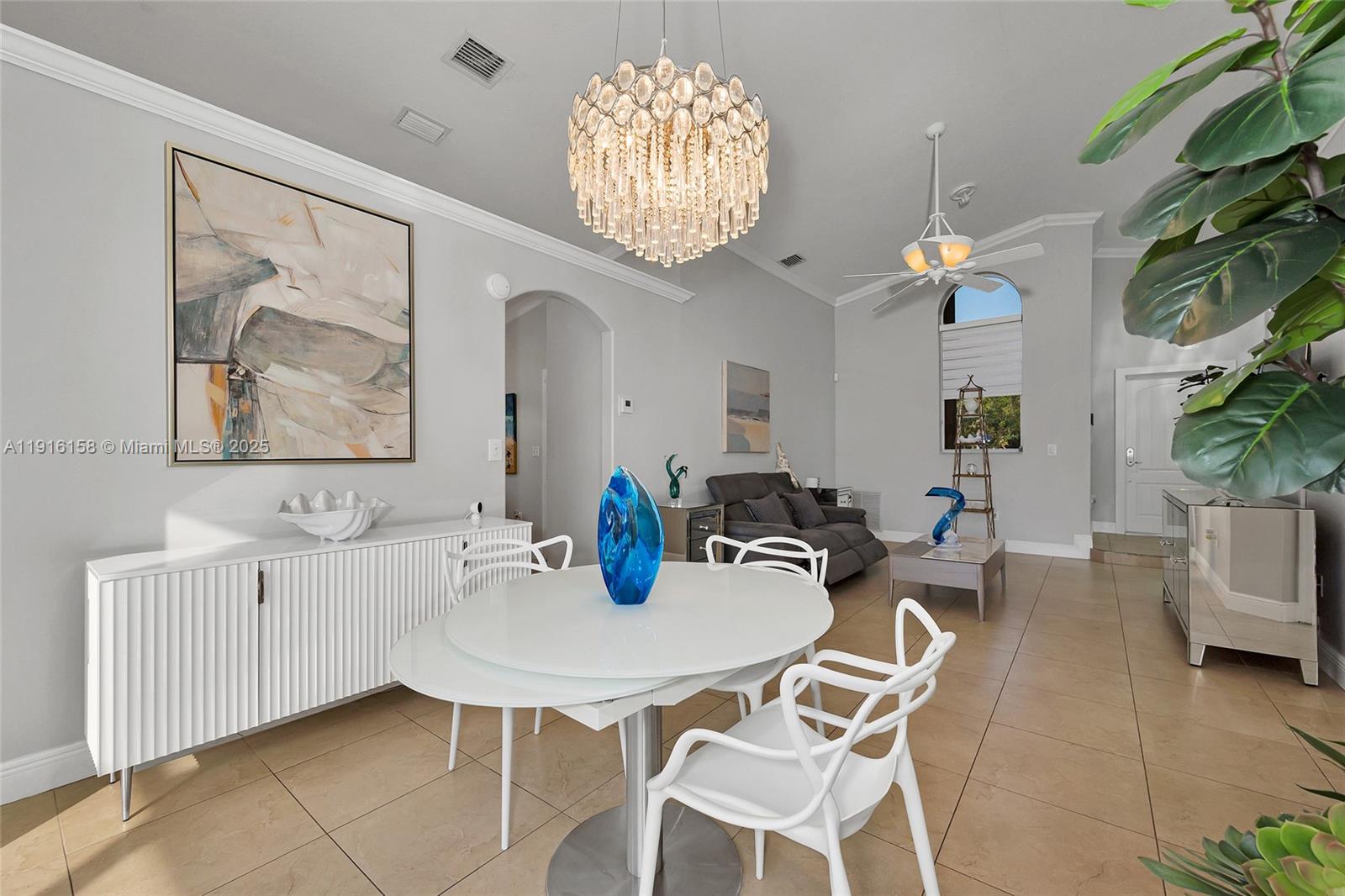 18332 SW 94th Ct Palmetto Bay, FL 33157