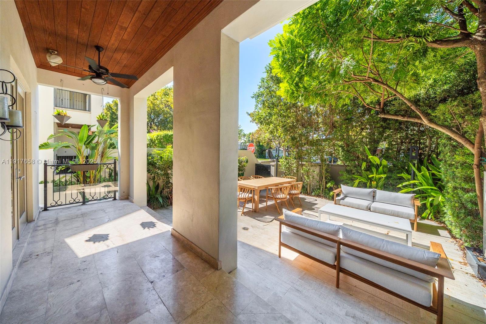 7490 SW 56th Ct Miami, FL 33143