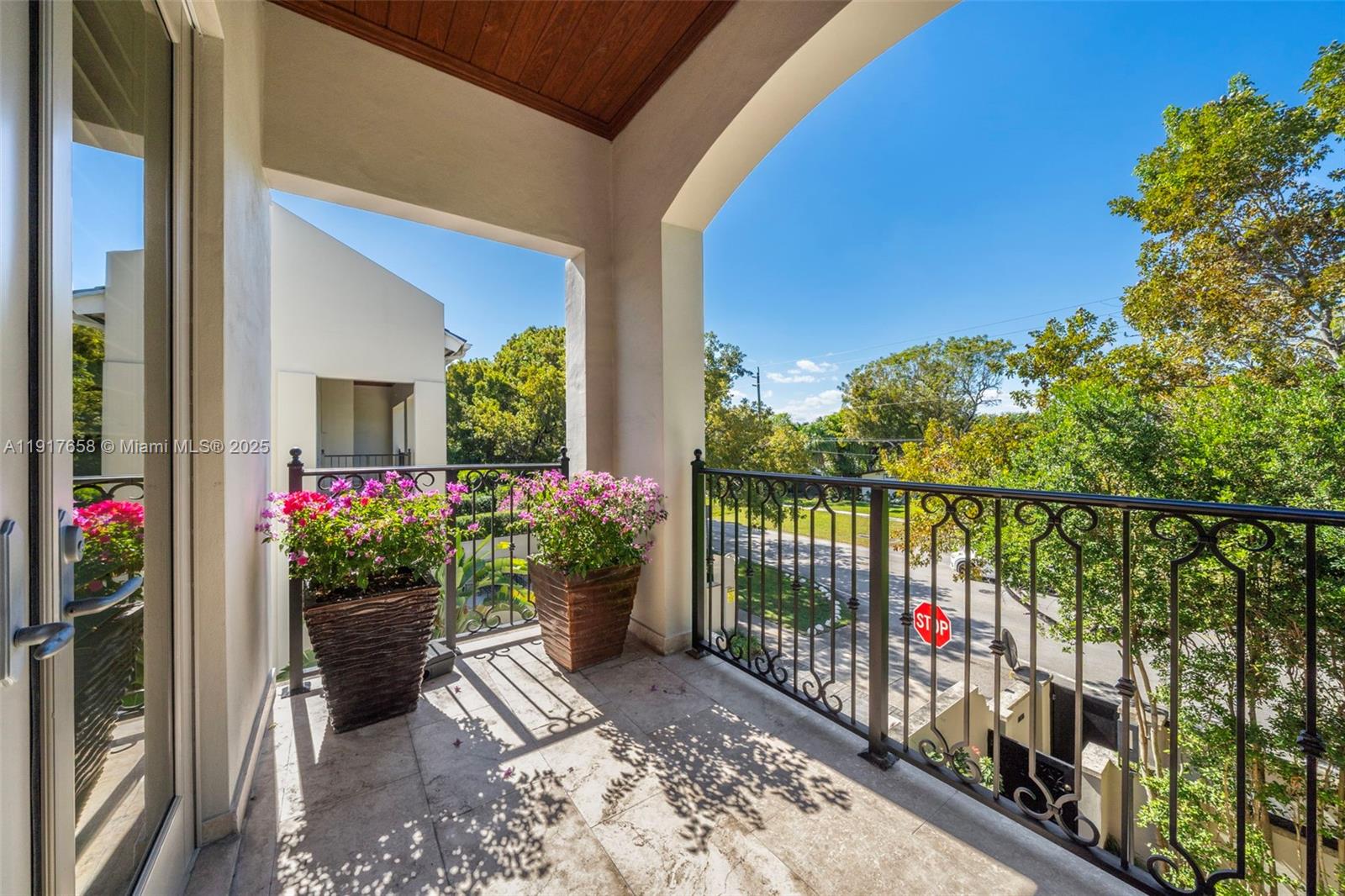 7490 SW 56th Ct Miami, FL 33143