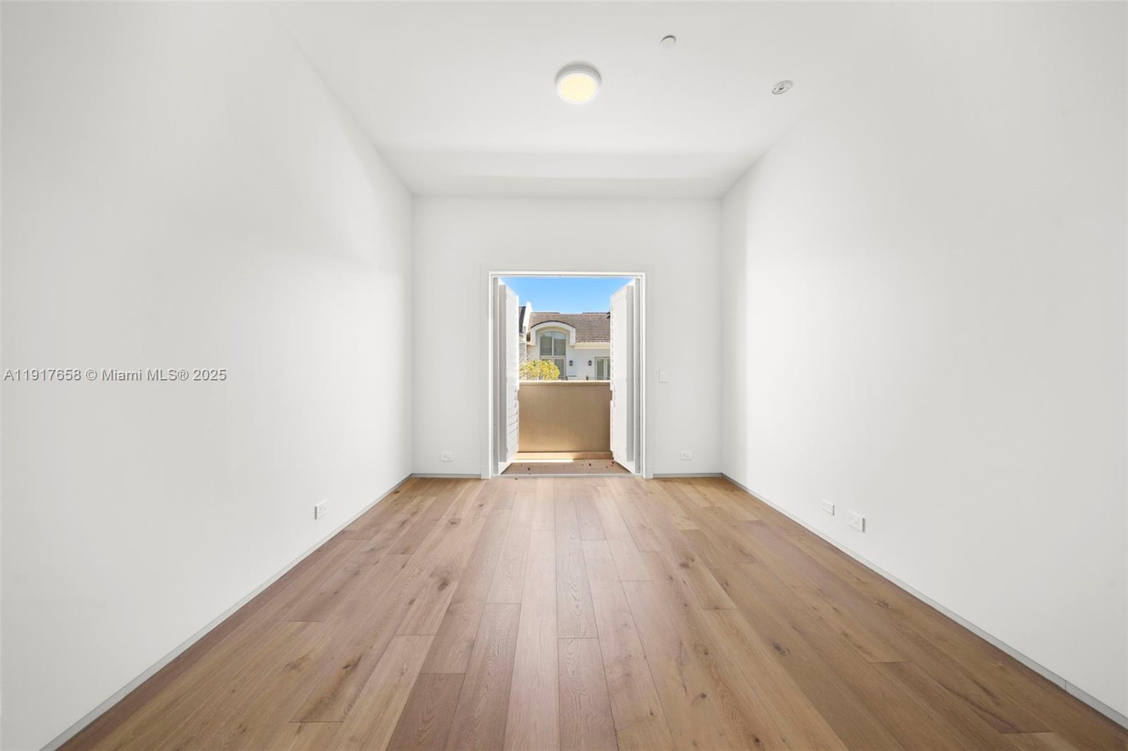 7490 SW 56th Ct Miami, FL 33143