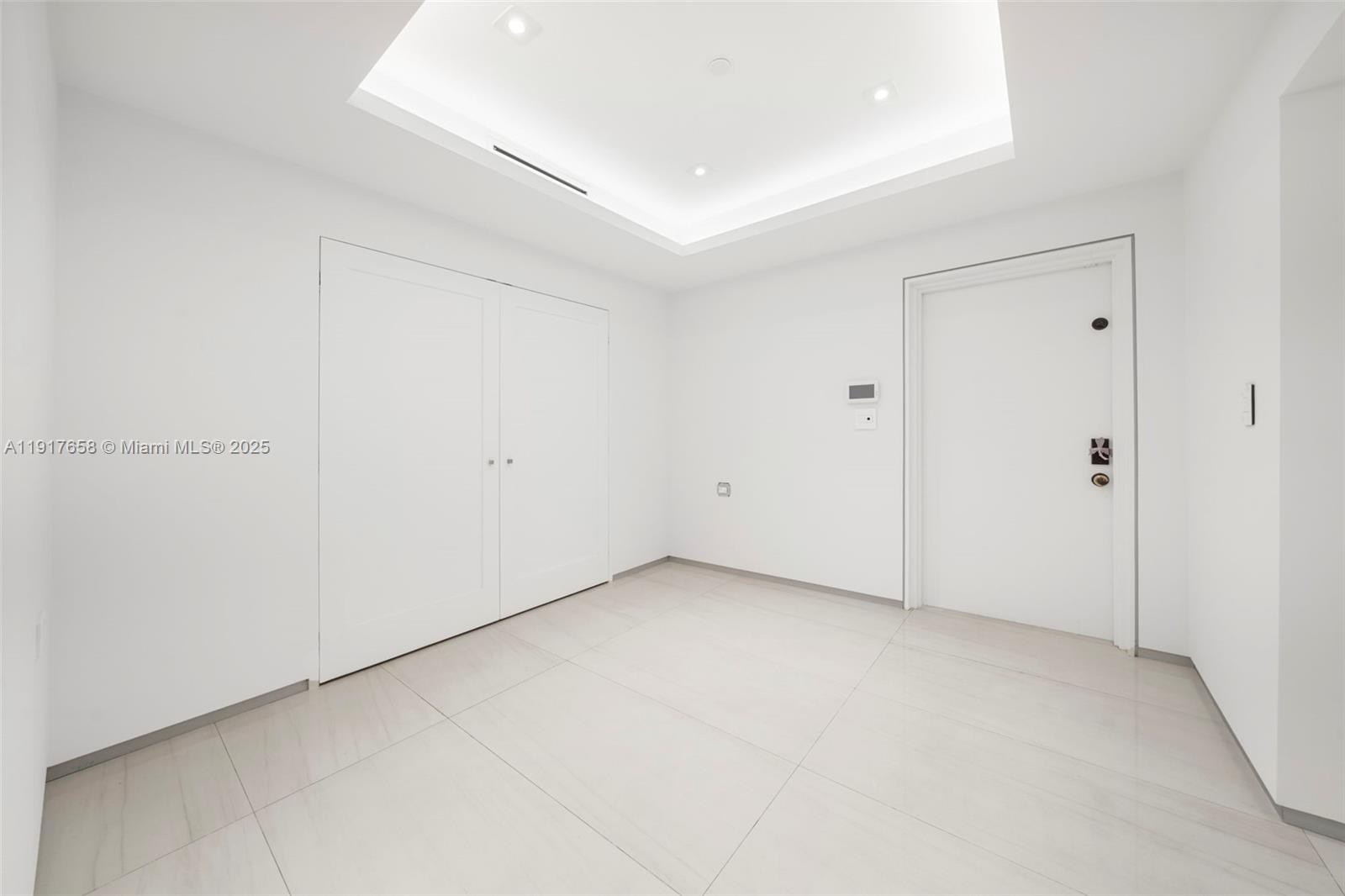 7490 SW 56th Ct Miami, FL 33143