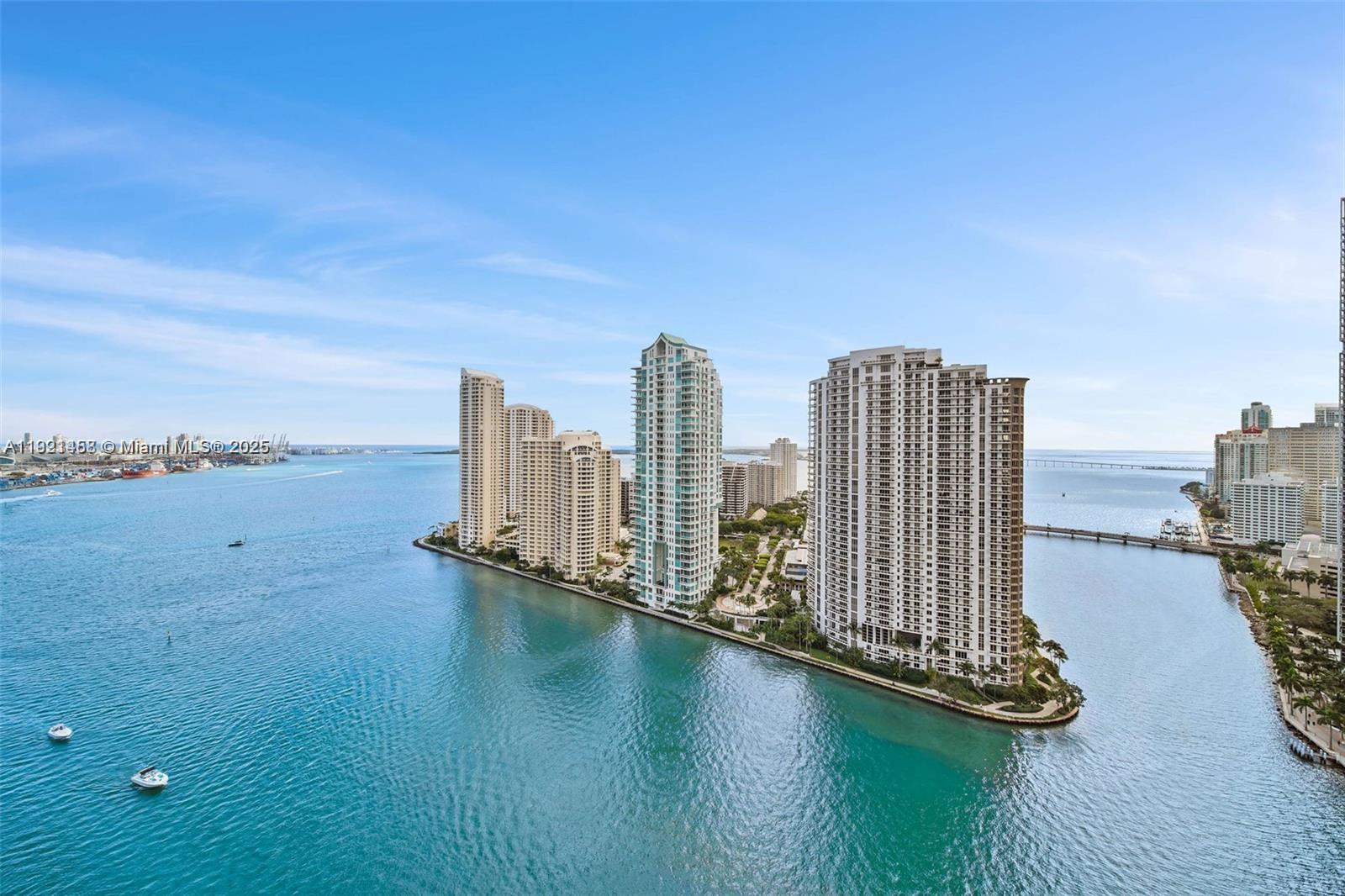 300 S Biscayne Blvd #2710 Miami, FL 33131