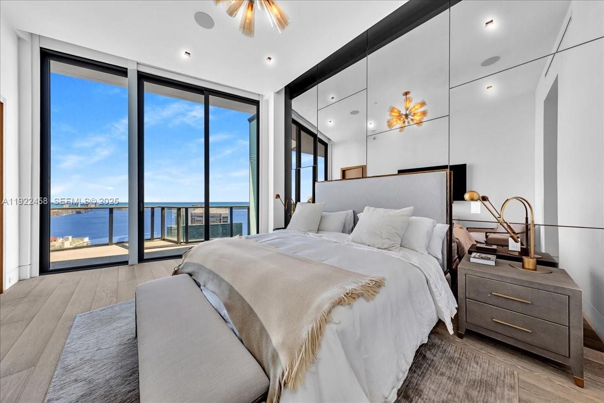 image Dua Residences21