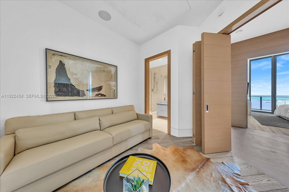 image Dua Residences27