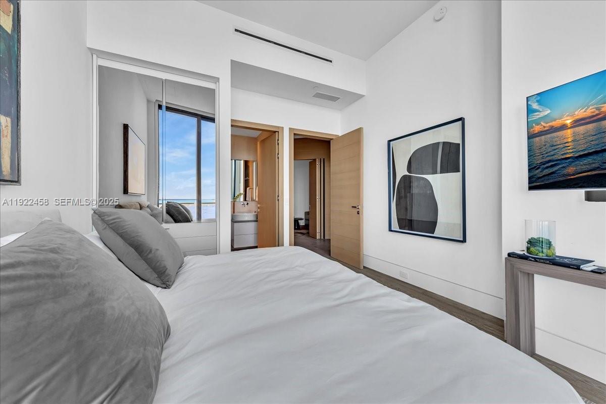 image Dua Residences33