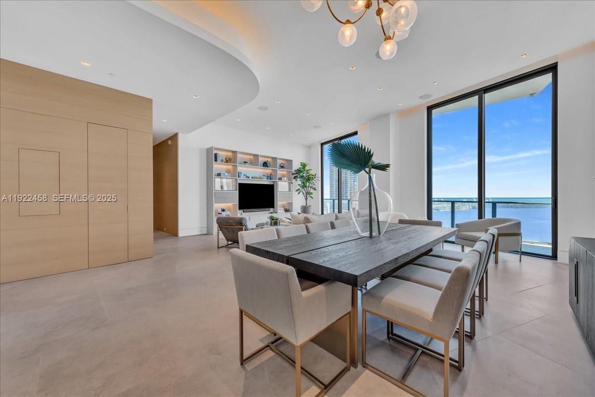 image Dua Residences7