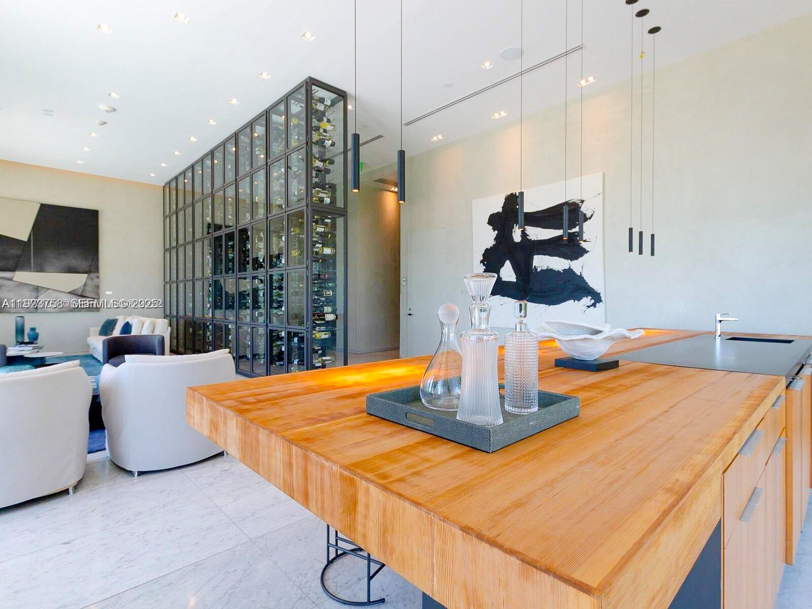 3131 NE 7th Ave #2702 Miami, FL 33137