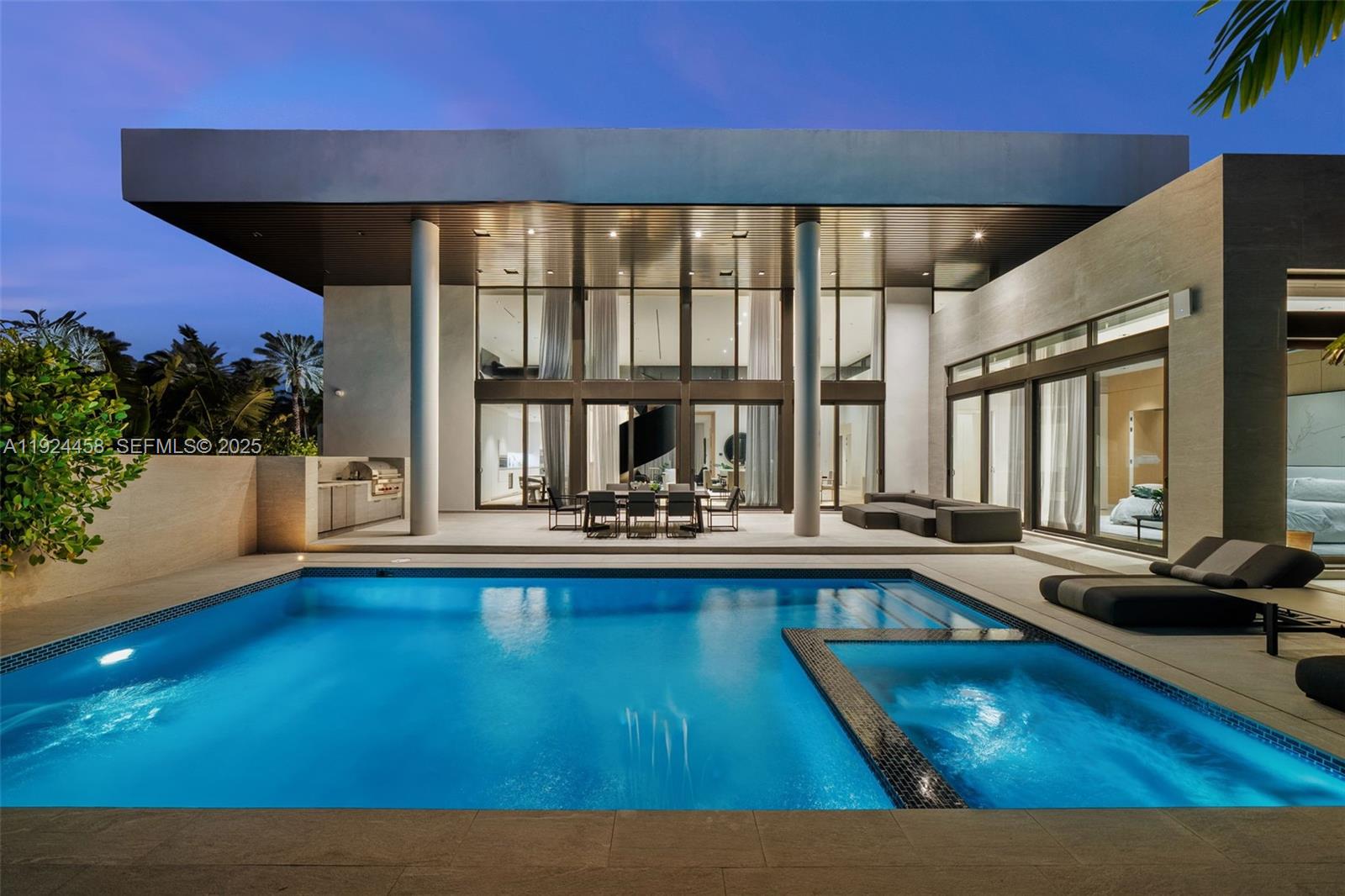 620 Ocean Blvd Golden Beach, FL 33160