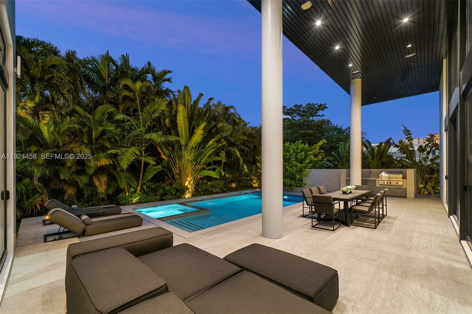 620 Ocean Blvd Golden Beach, FL 33160