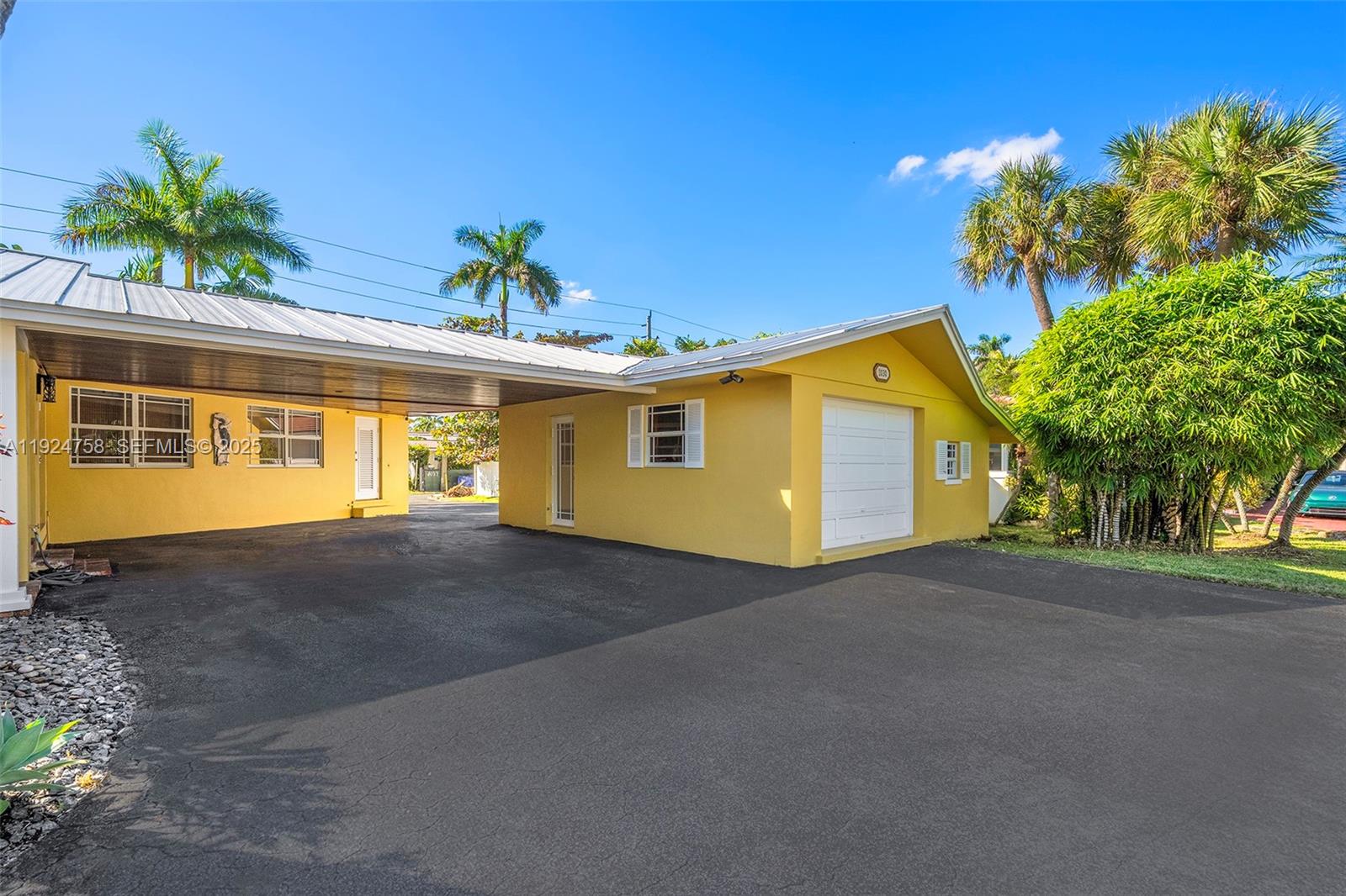 1030 Adams St Hollywood, FL 33019