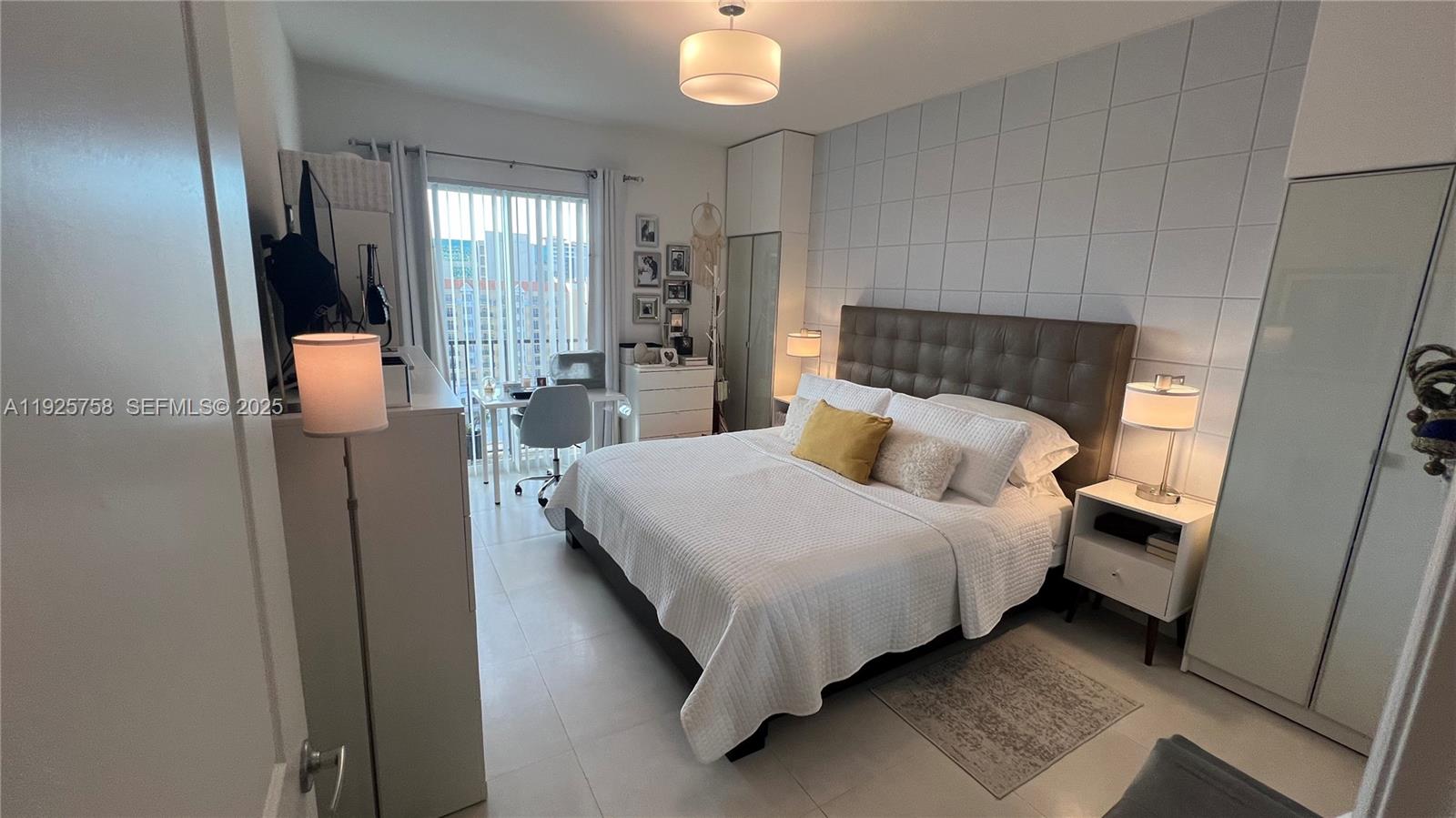 10 Aragon Ave #1019 Coral Gables, FL 33134