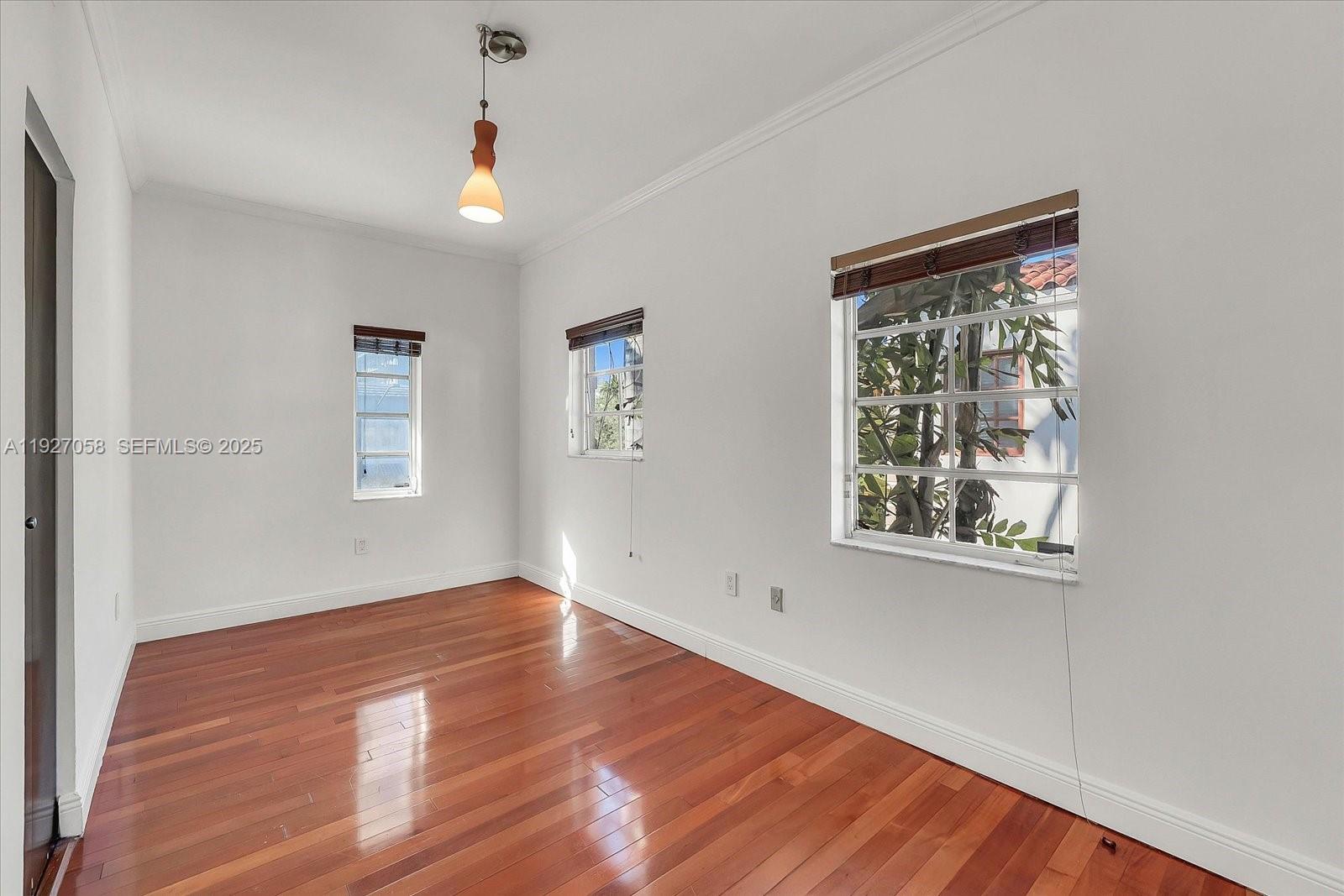 1525 Pennsylvania Ave #1 Miami Beach, FL 33139