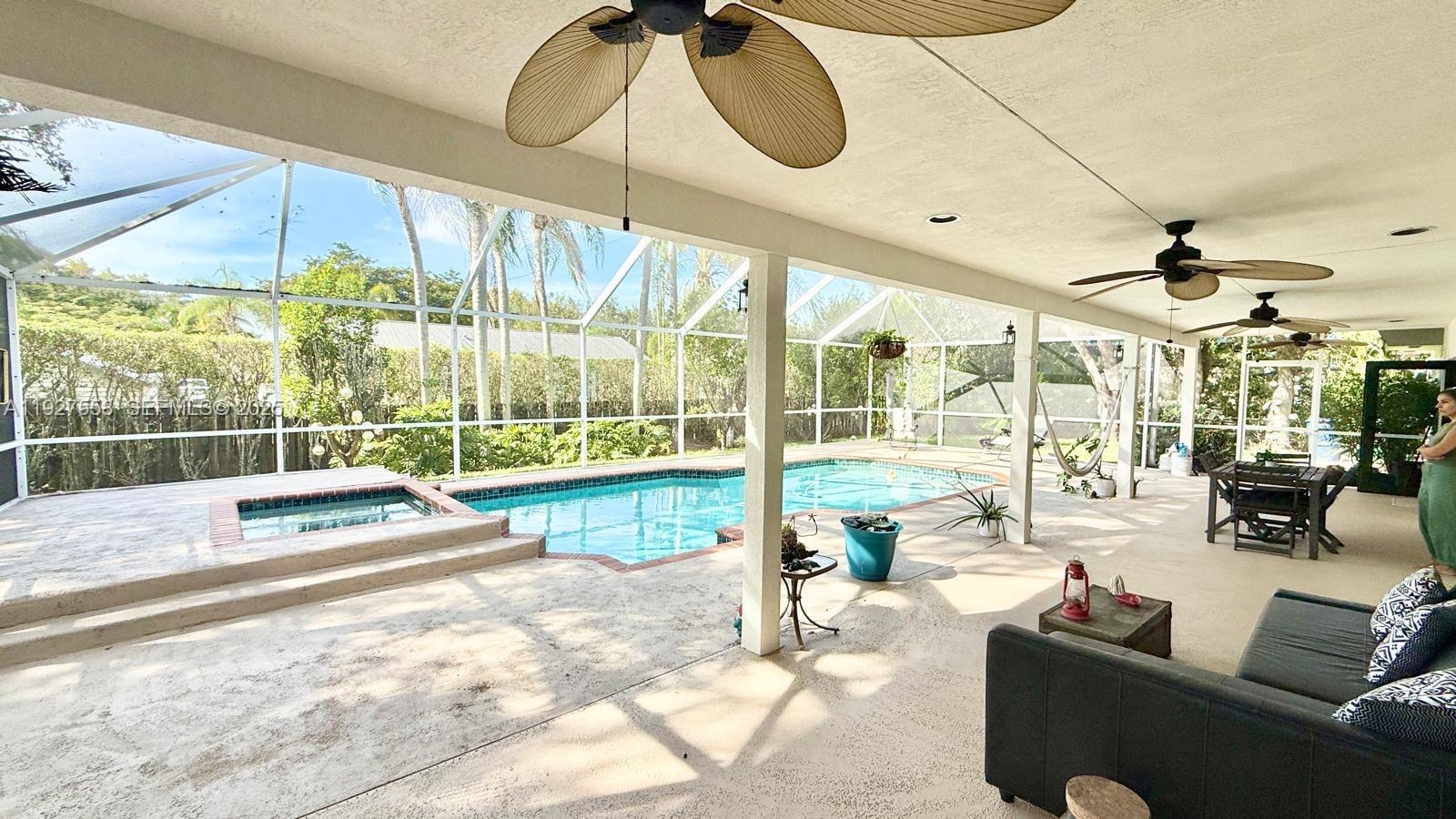 Undisclosed Address Palmetto Bay, FL 33157