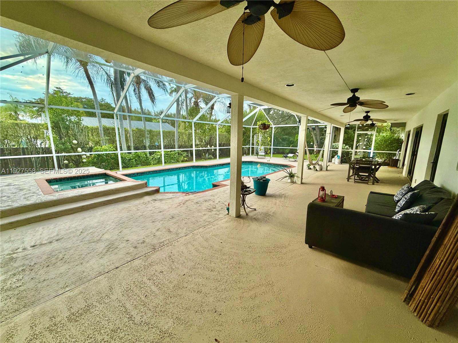 Undisclosed Address Palmetto Bay, FL 33157