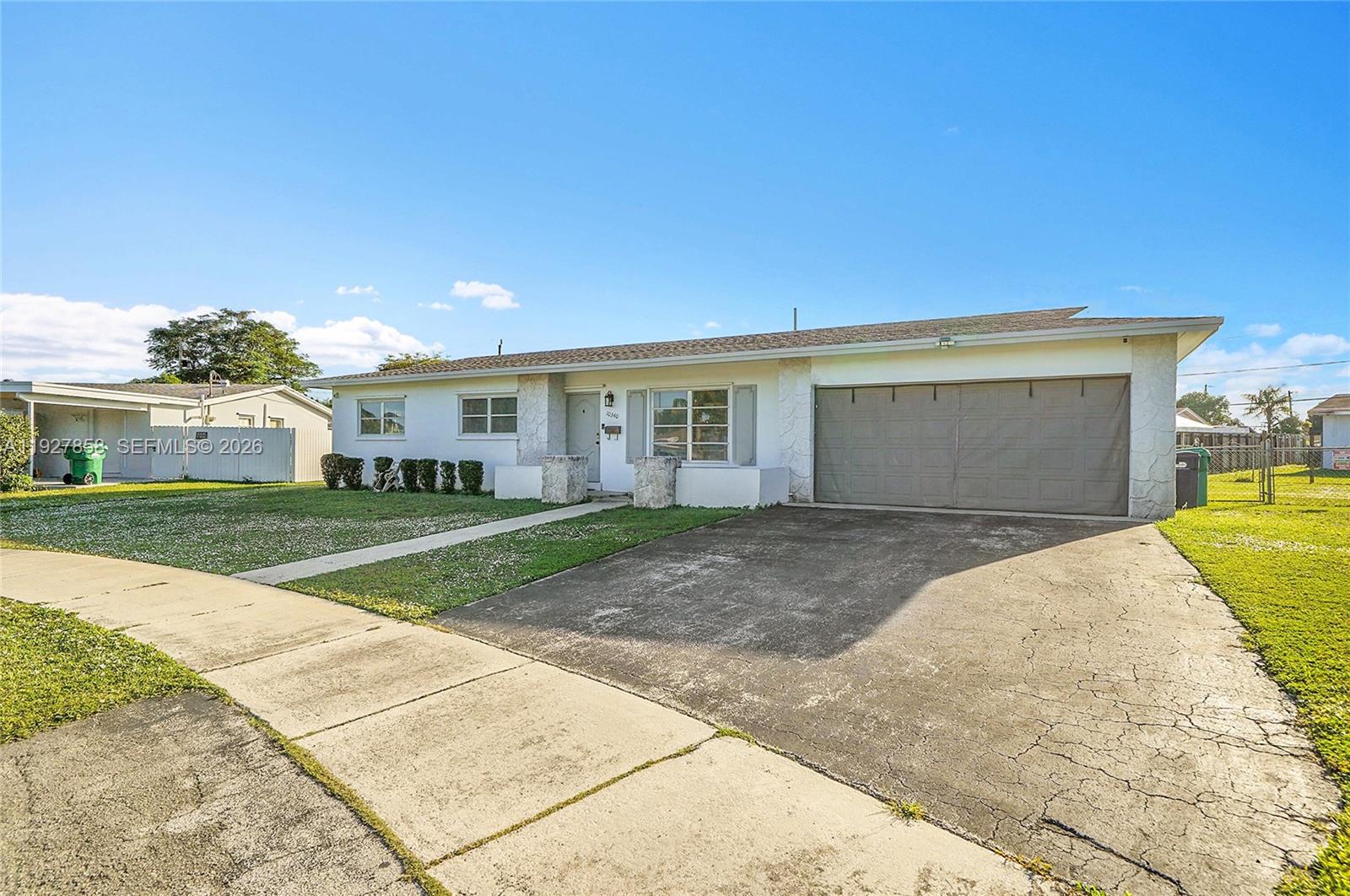 10340 SW 157th St Miami, FL 33157