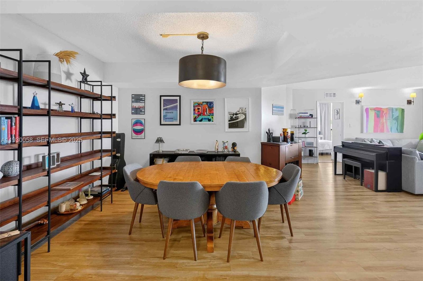 3598 Yacht Clb Dr #302