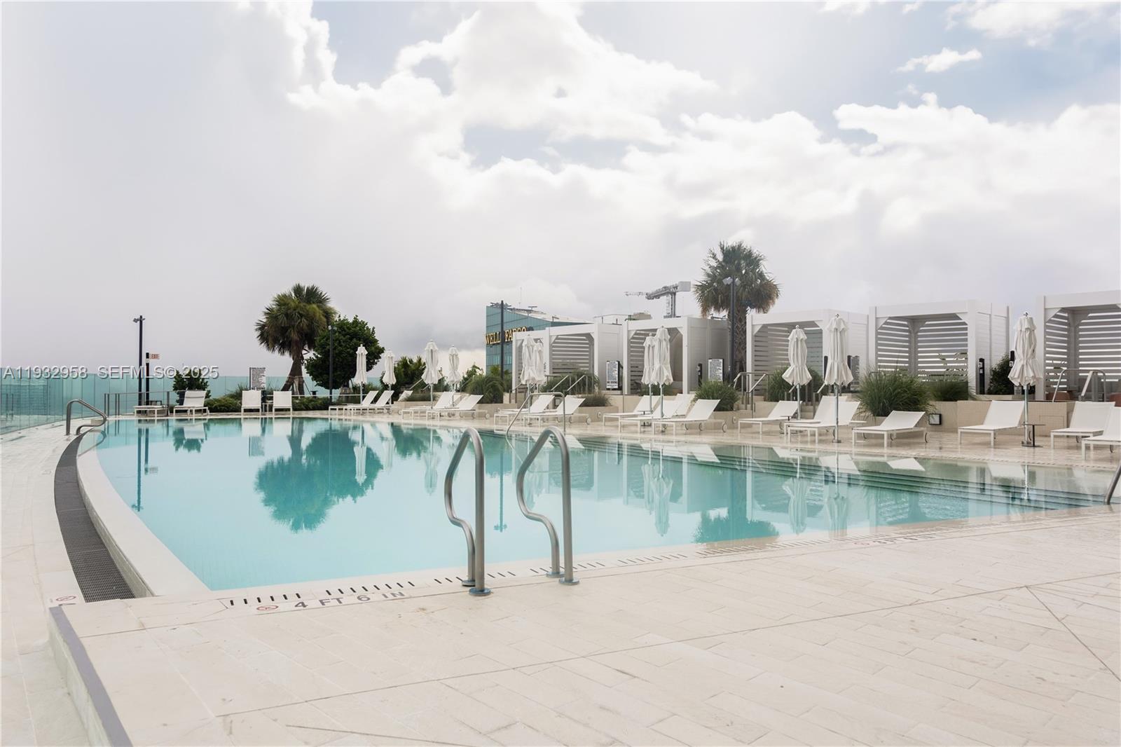 300 Biscayne Blvd Way #3304C Miami, FL 33131