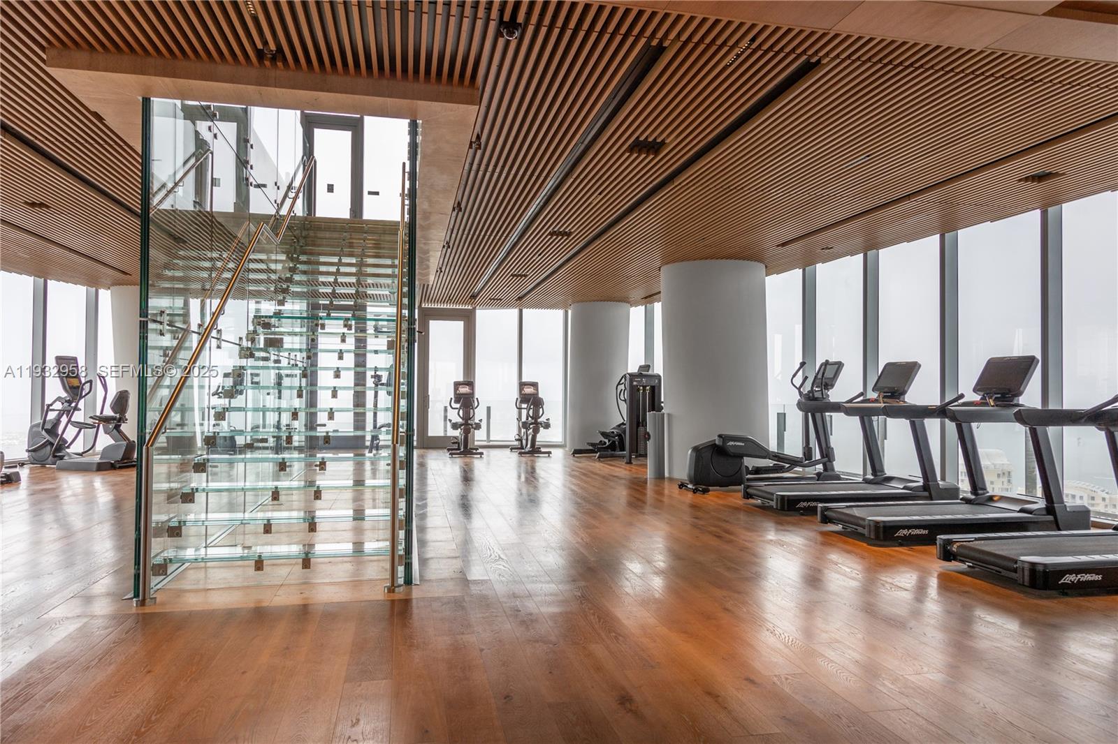 300 Biscayne Blvd Way #3304C Miami, FL 33131