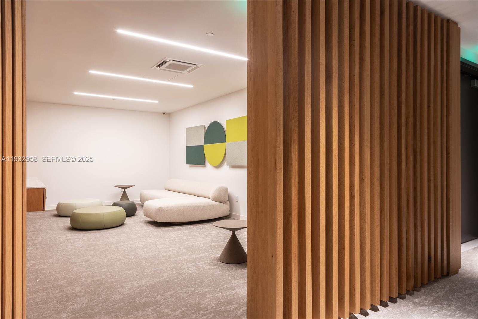 300 Biscayne Blvd Way #3304C Miami, FL 33131