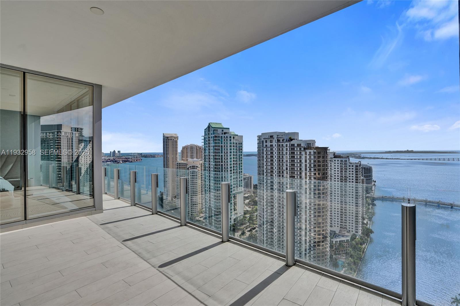300 Biscayne Blvd Way #3304C Miami, FL 33131