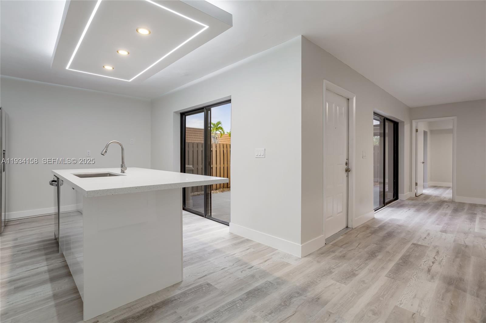 1170 SW 118th Ter Davie, FL 33325