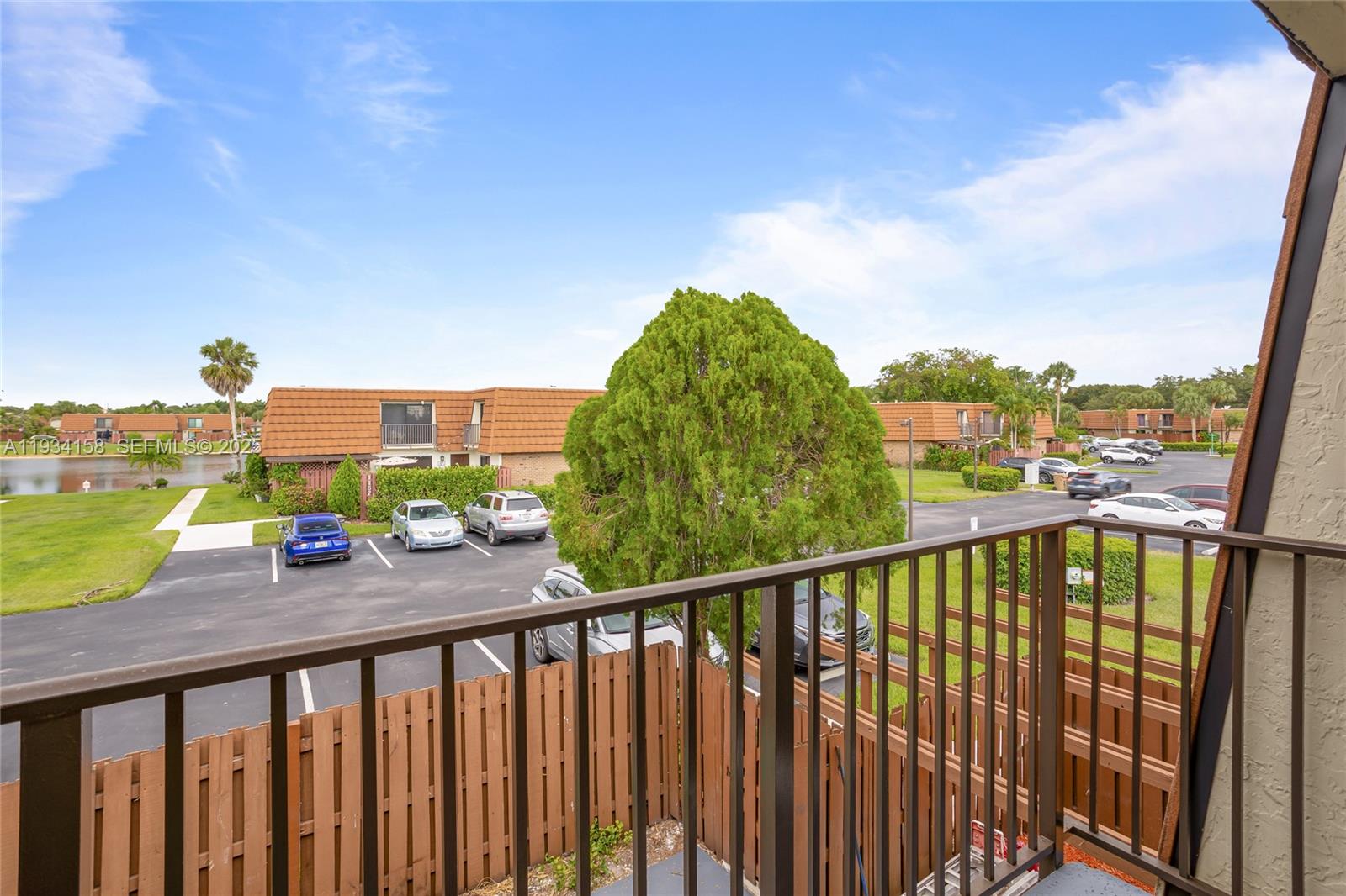 1170 SW 118th Ter Davie, FL 33325