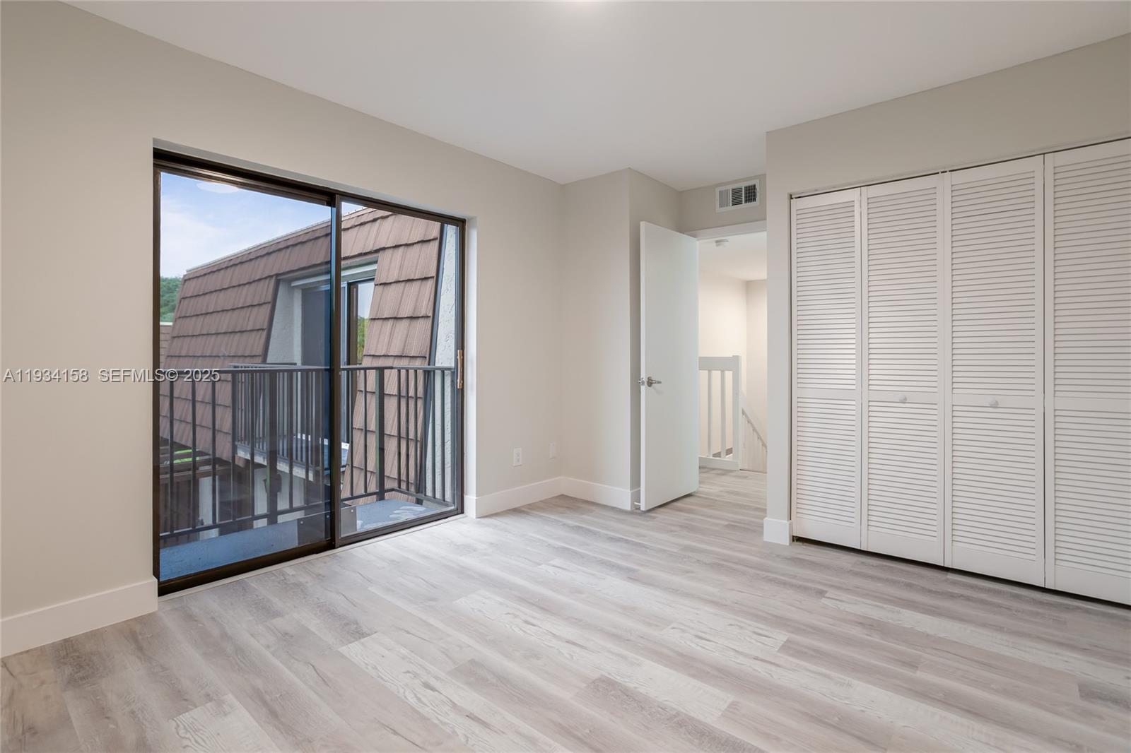 1170 SW 118th Ter Davie, FL 33325