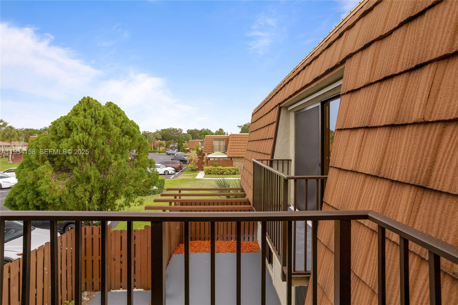 1170 SW 118th Ter Davie, FL 33325