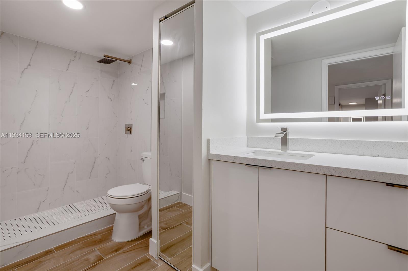 1170 SW 118th Ter Davie, FL 33325