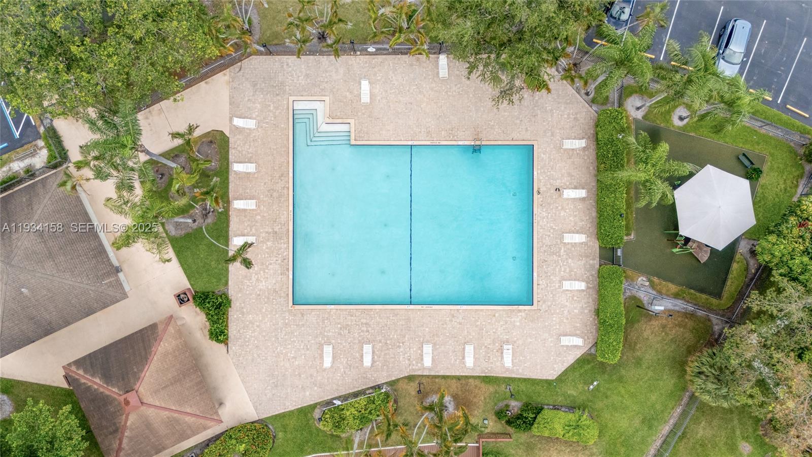 1170 SW 118th Ter Davie, FL 33325