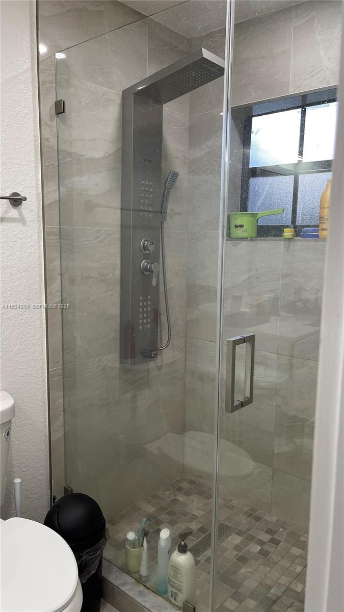 761 NW 183rd Dr Miami Gardens, FL 33169