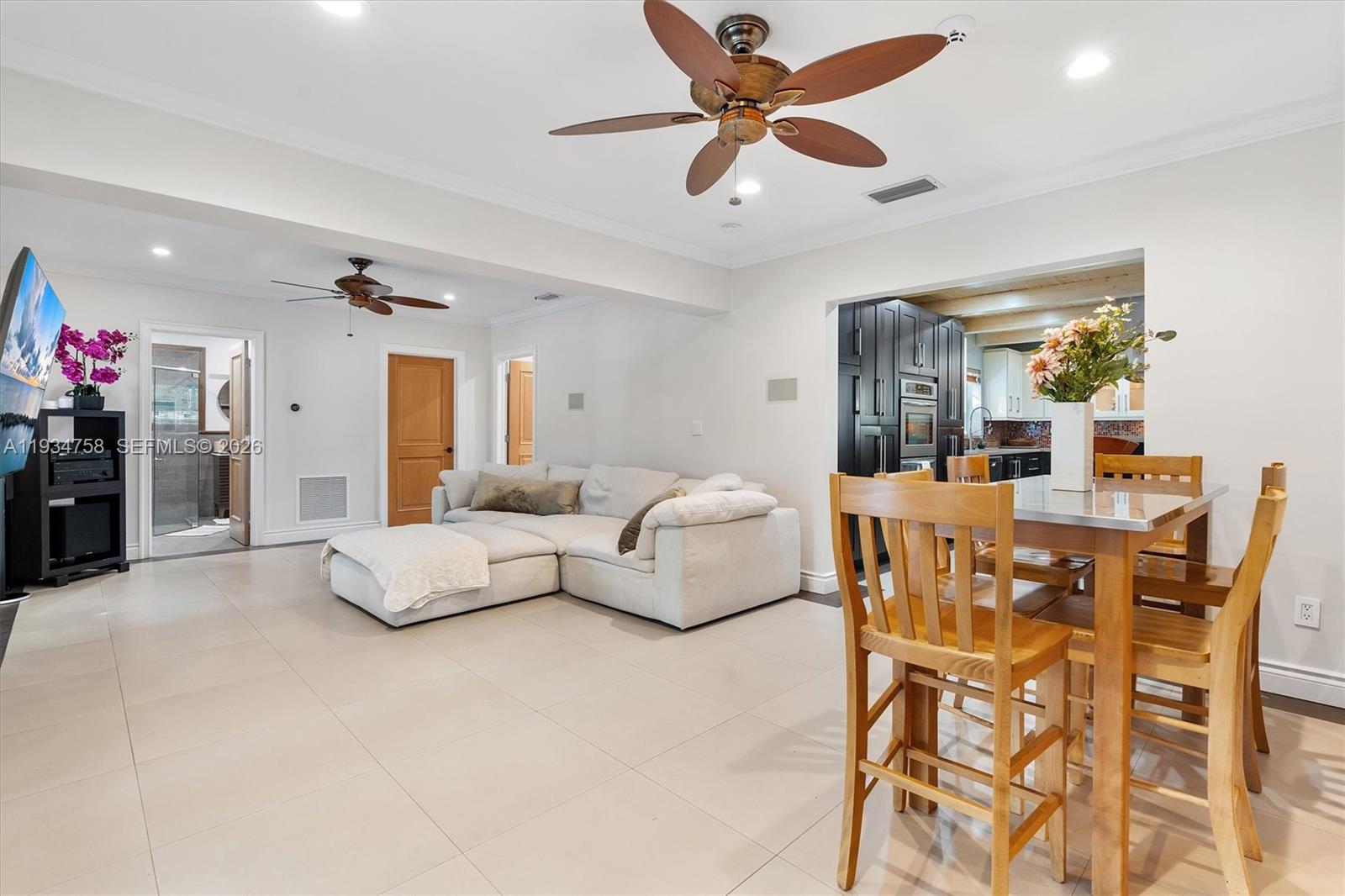 390 NE 103rd St Miami Shores, FL 33138