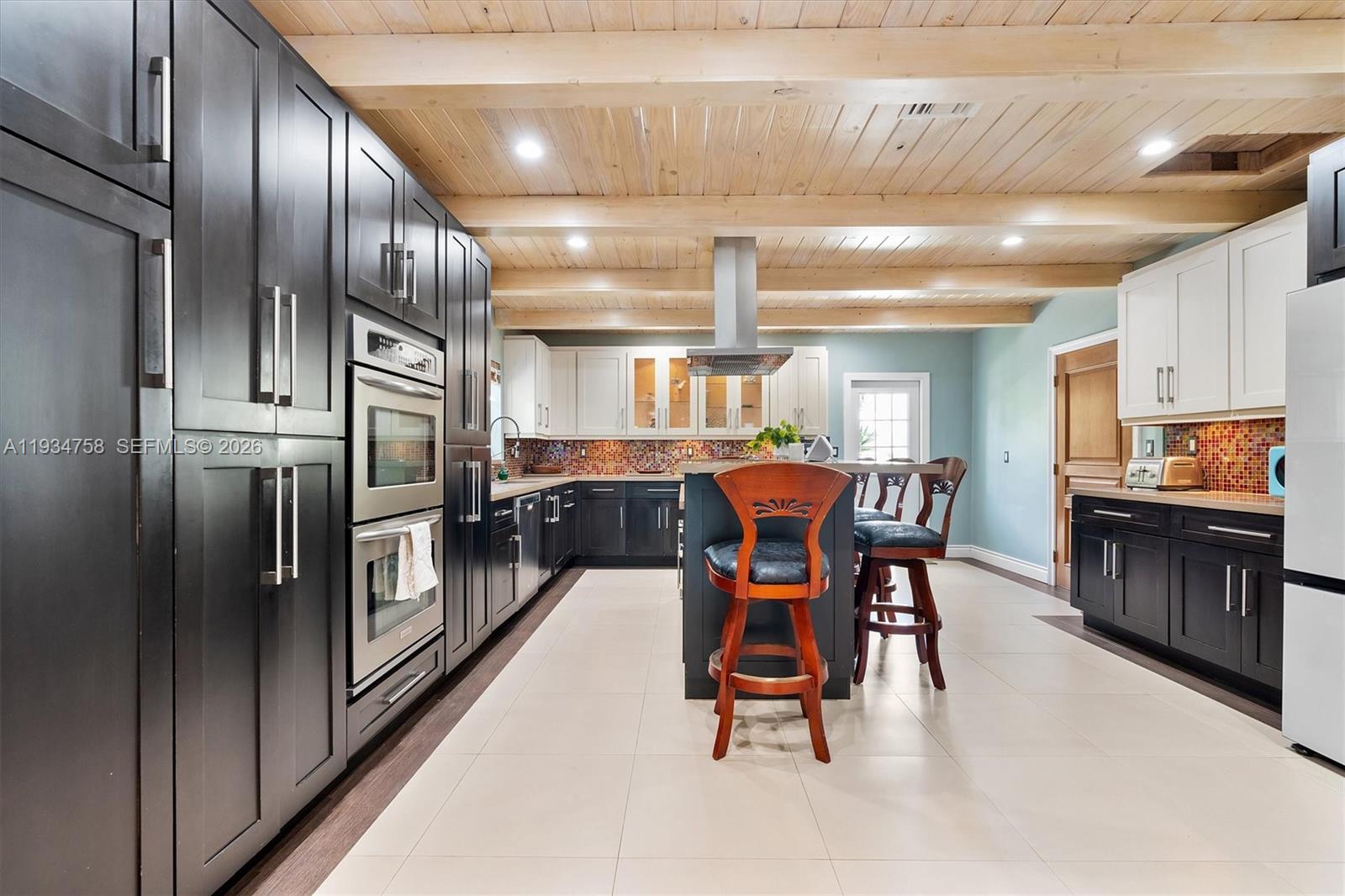 390 NE 103rd St Miami Shores, FL 33138