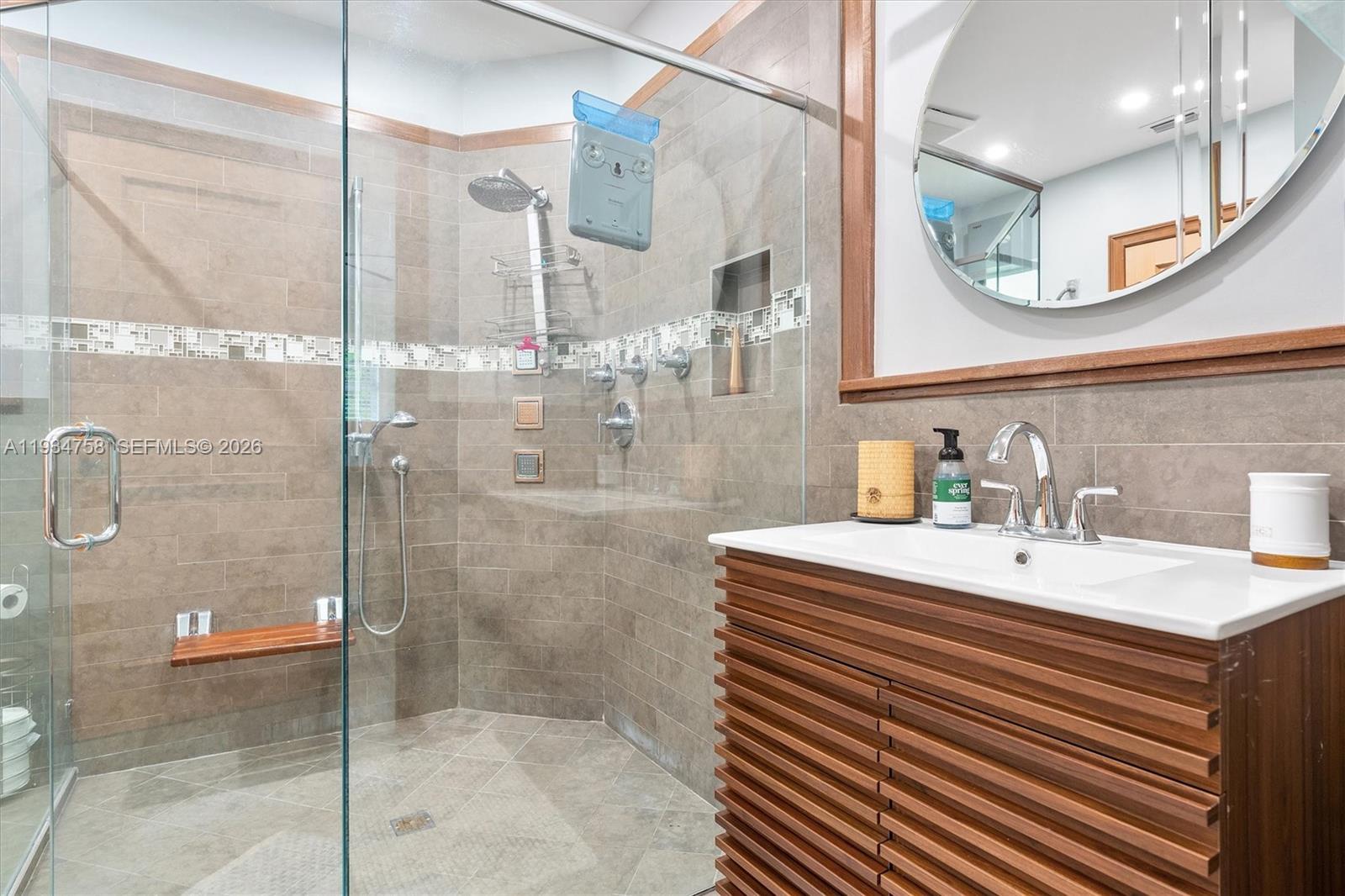 390 NE 103rd St Miami Shores, FL 33138