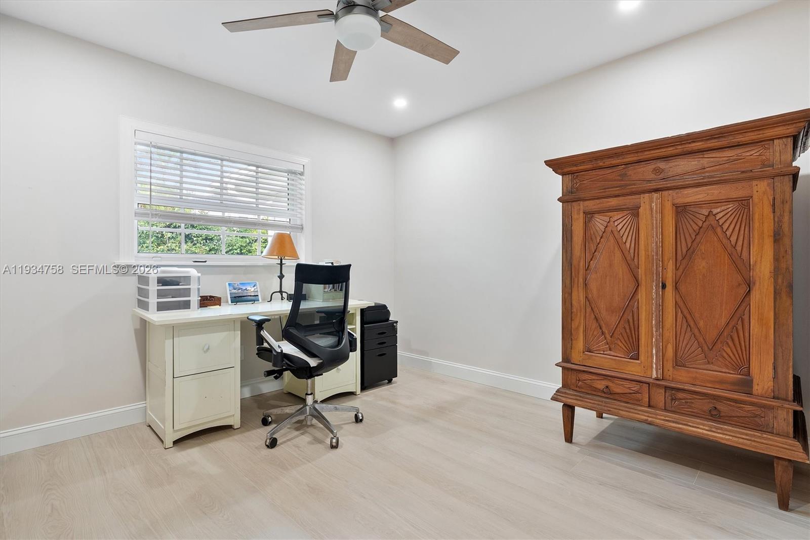 390 NE 103rd St Miami Shores, FL 33138