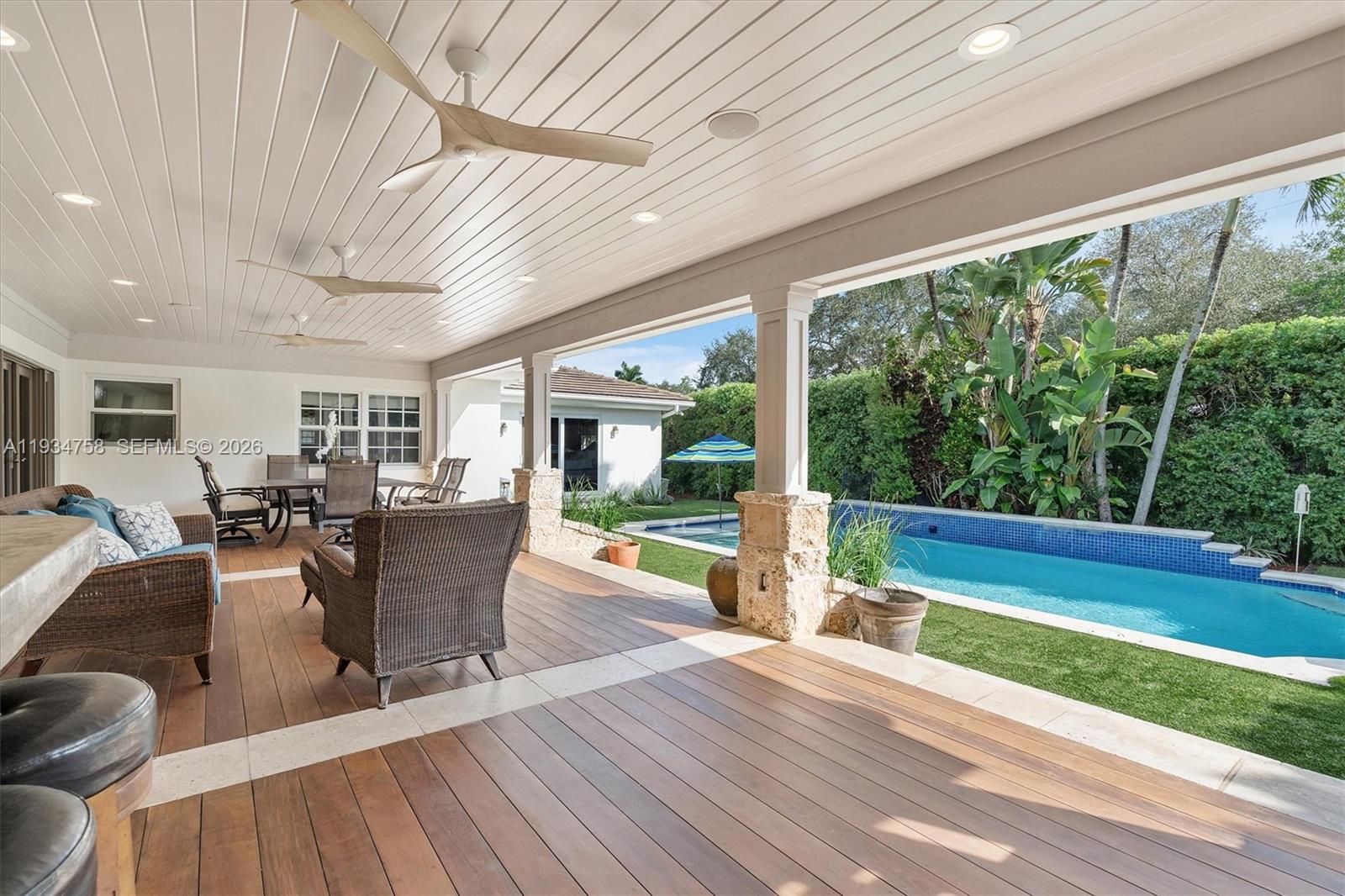 390 NE 103rd St Miami Shores, FL 33138