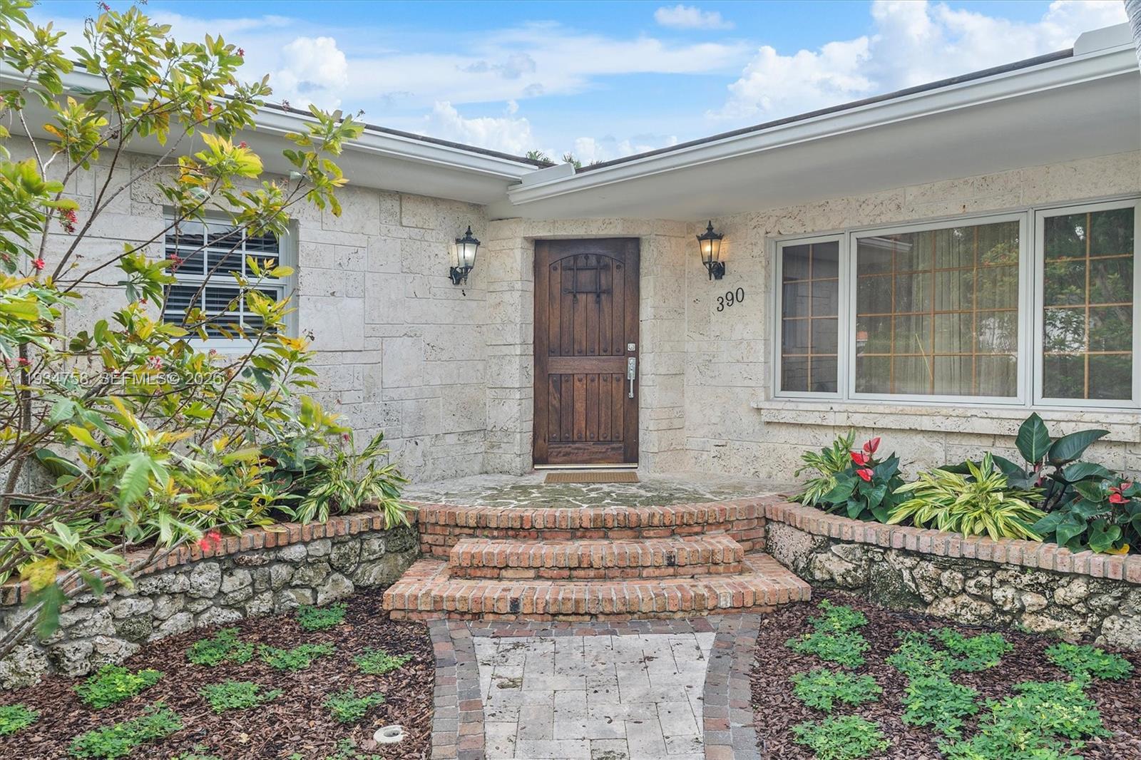 390 NE 103rd St Miami Shores, FL 33138