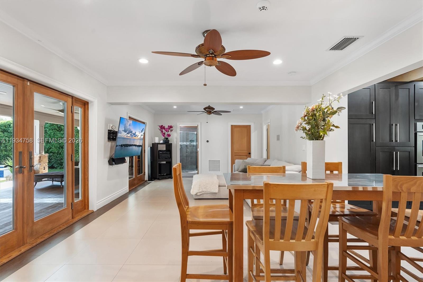 390 NE 103rd St Miami Shores, FL 33138