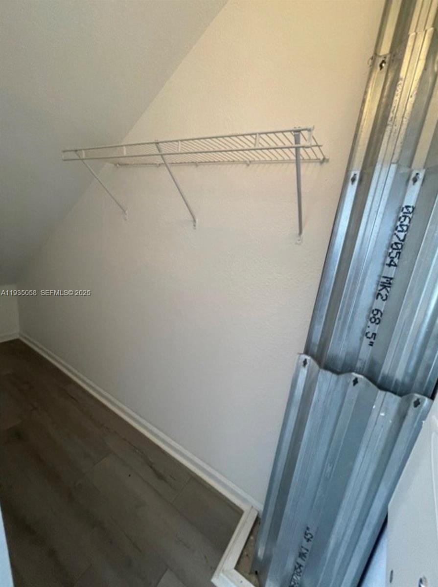 1979 Freeport Ln #1979 Riviera Beach, FL 33404