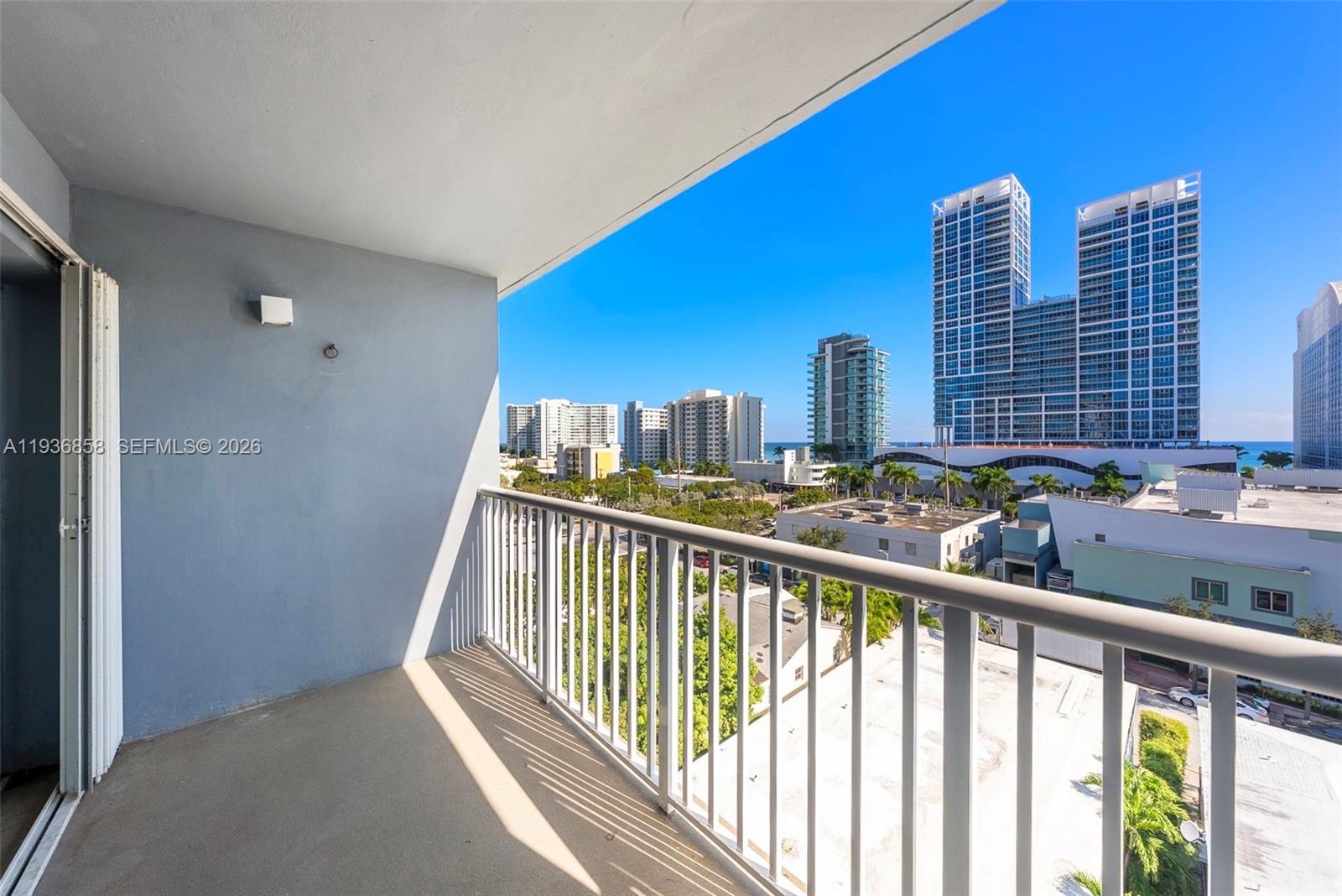 6855 E Abbott Ave #801 Miami Beach, FL 33141