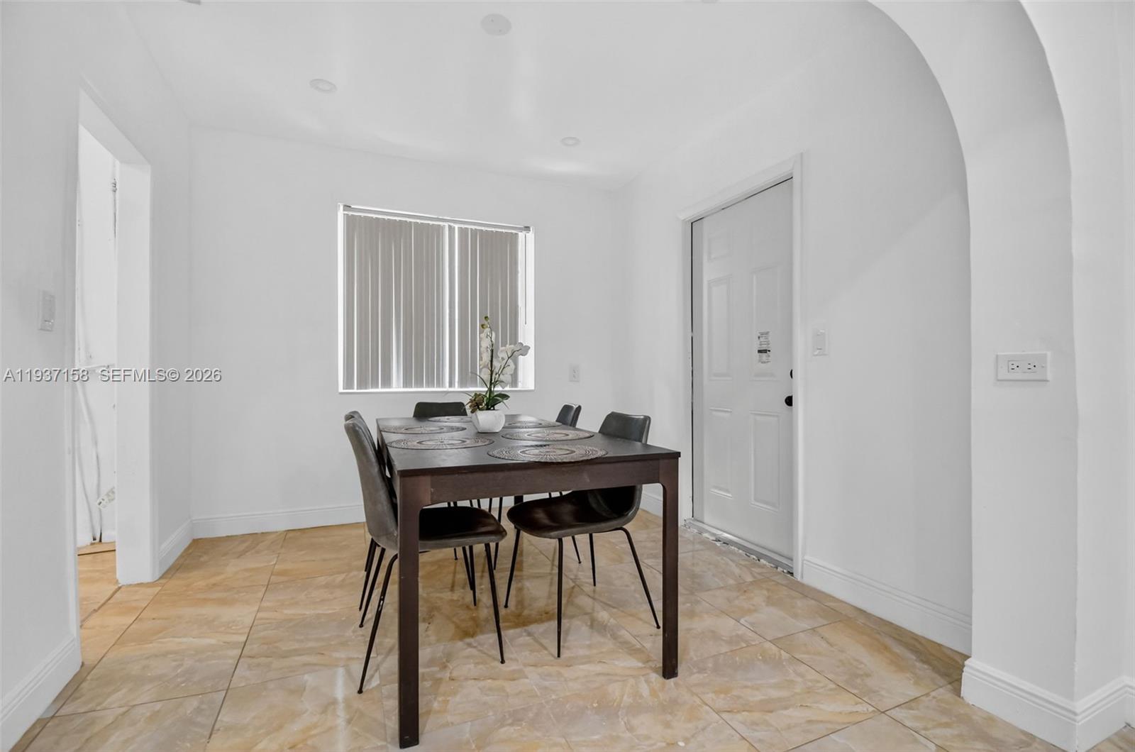 643 NE 130th St North Miami, FL 33161