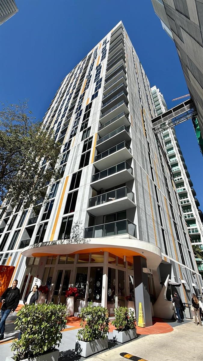 31 SE 6th St #503 Miami, FL 33131