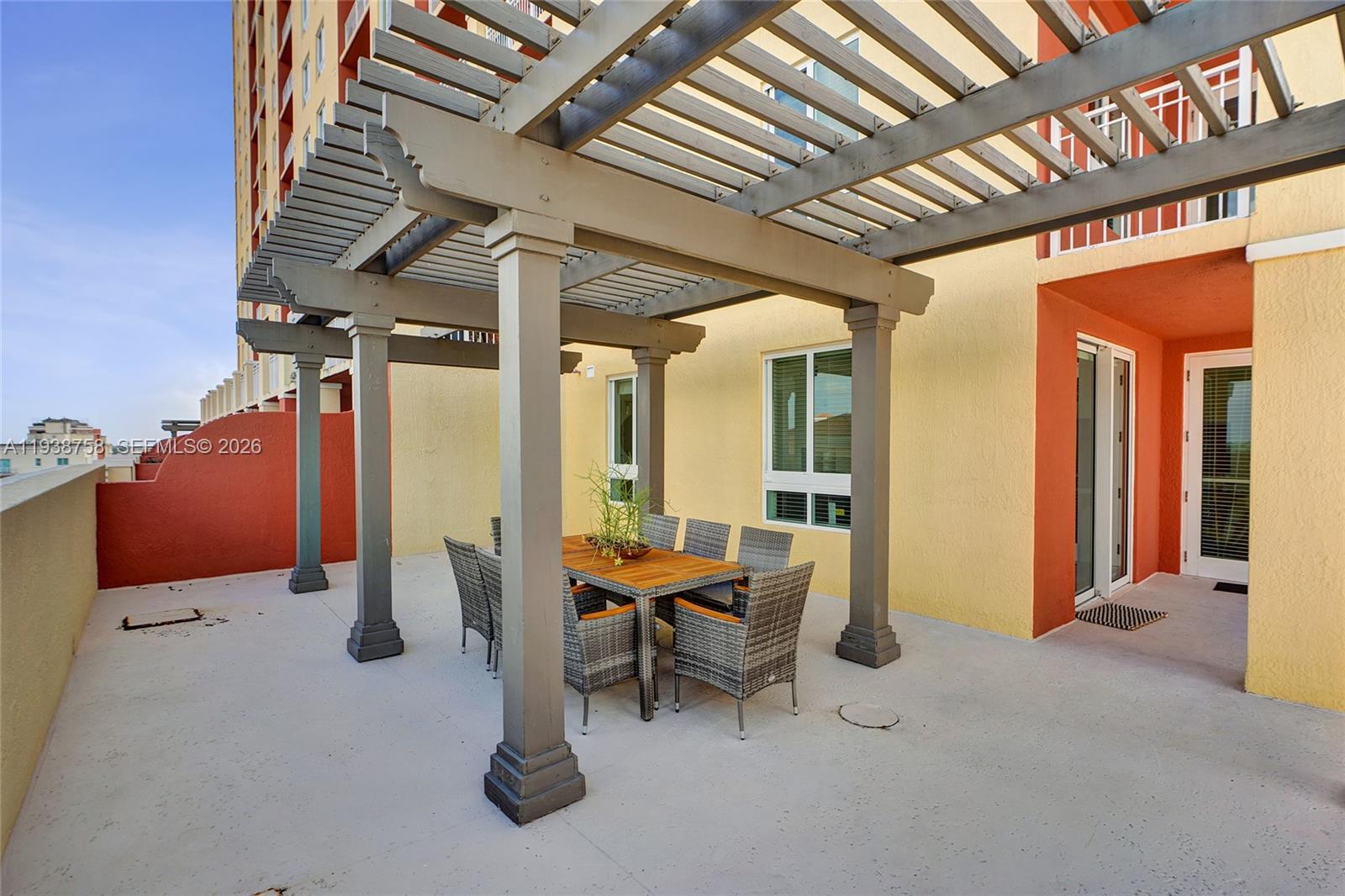 7350 SW 89th St #911S Miami, FL 33156