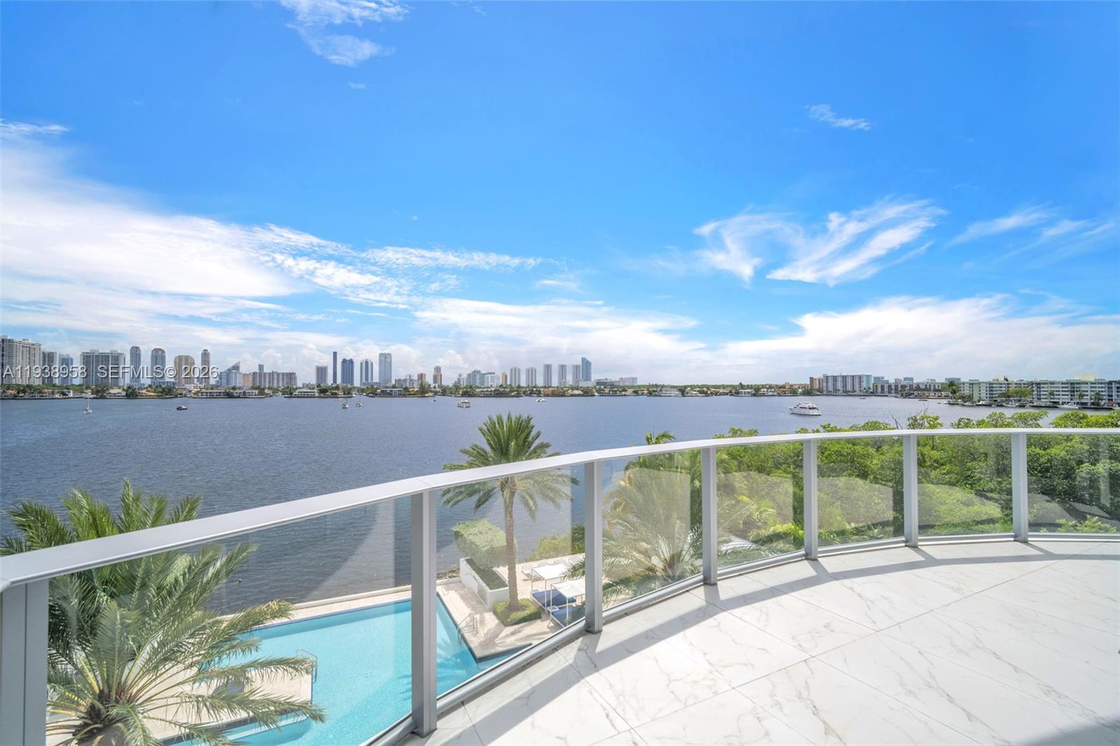 17111 Biscayne Blvd #411 North Miami Beach, FL 33160