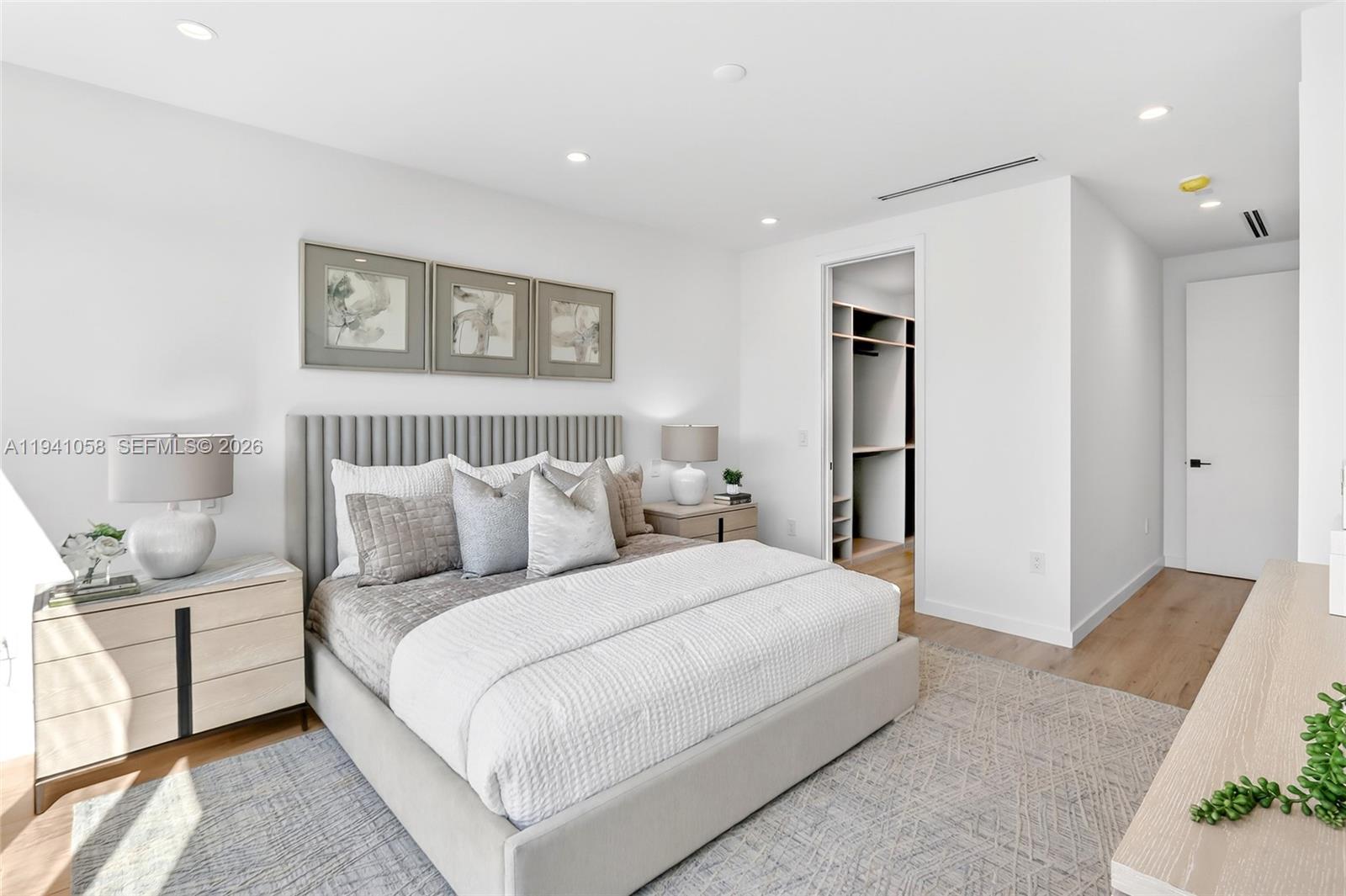 3084 Indiana St Miami, FL 33133