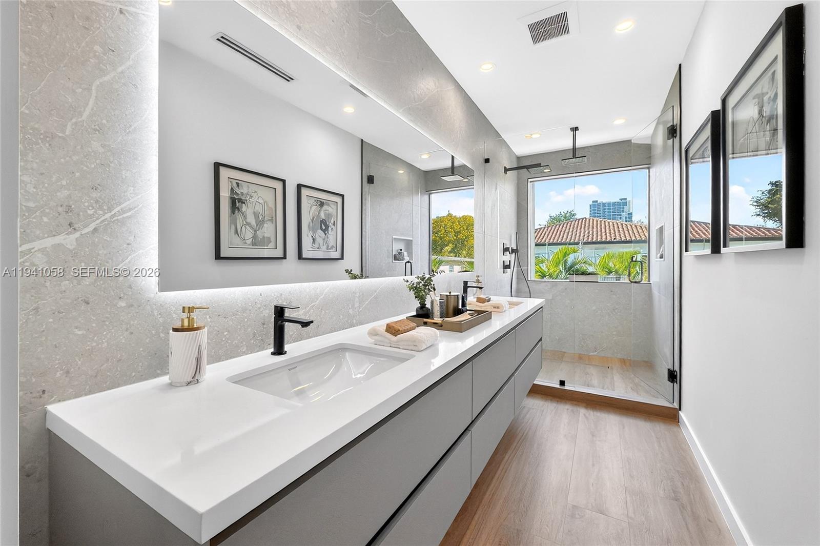 3084 Indiana St Miami, FL 33133