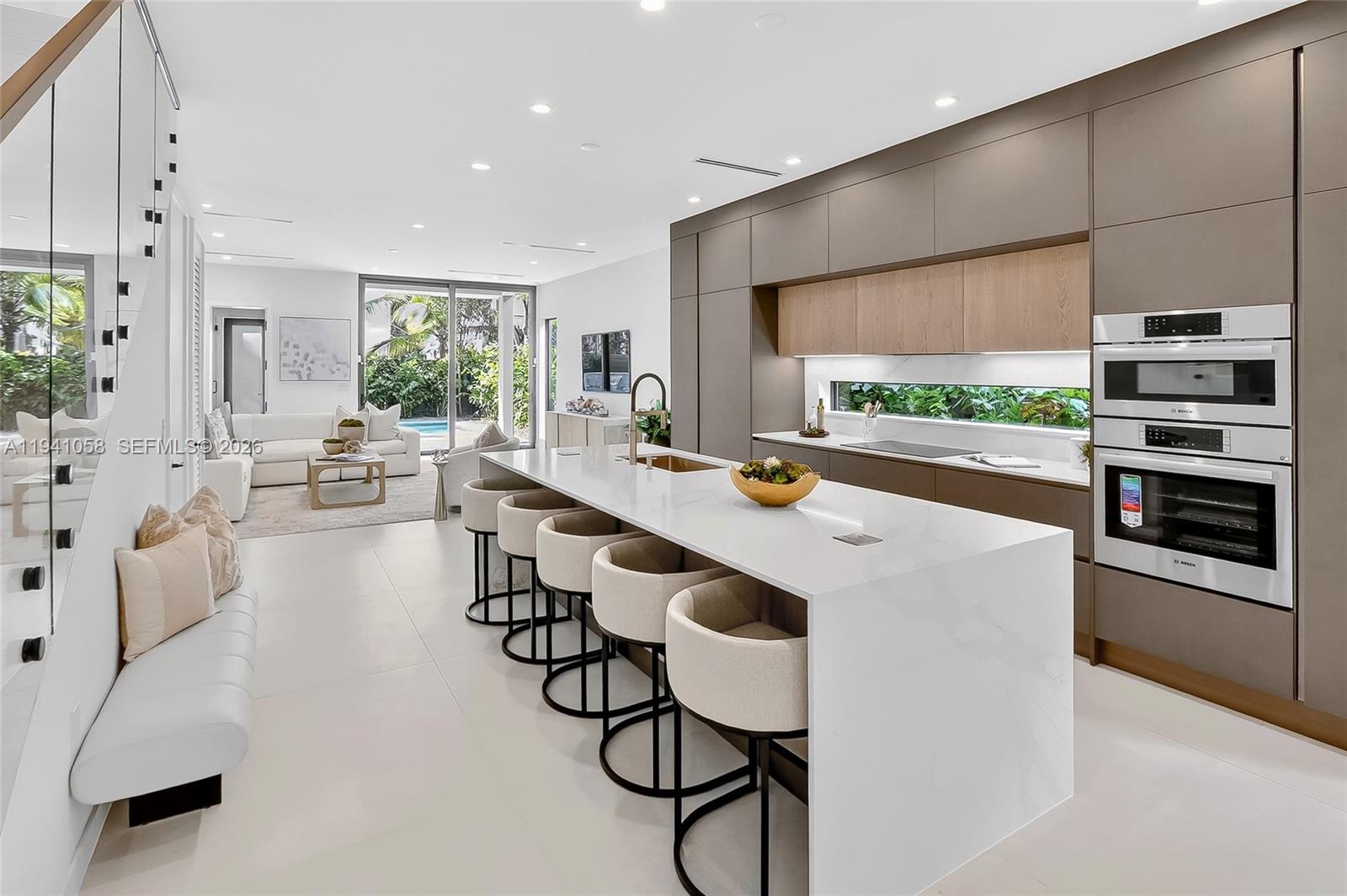 3084 Indiana St Miami, FL 33133