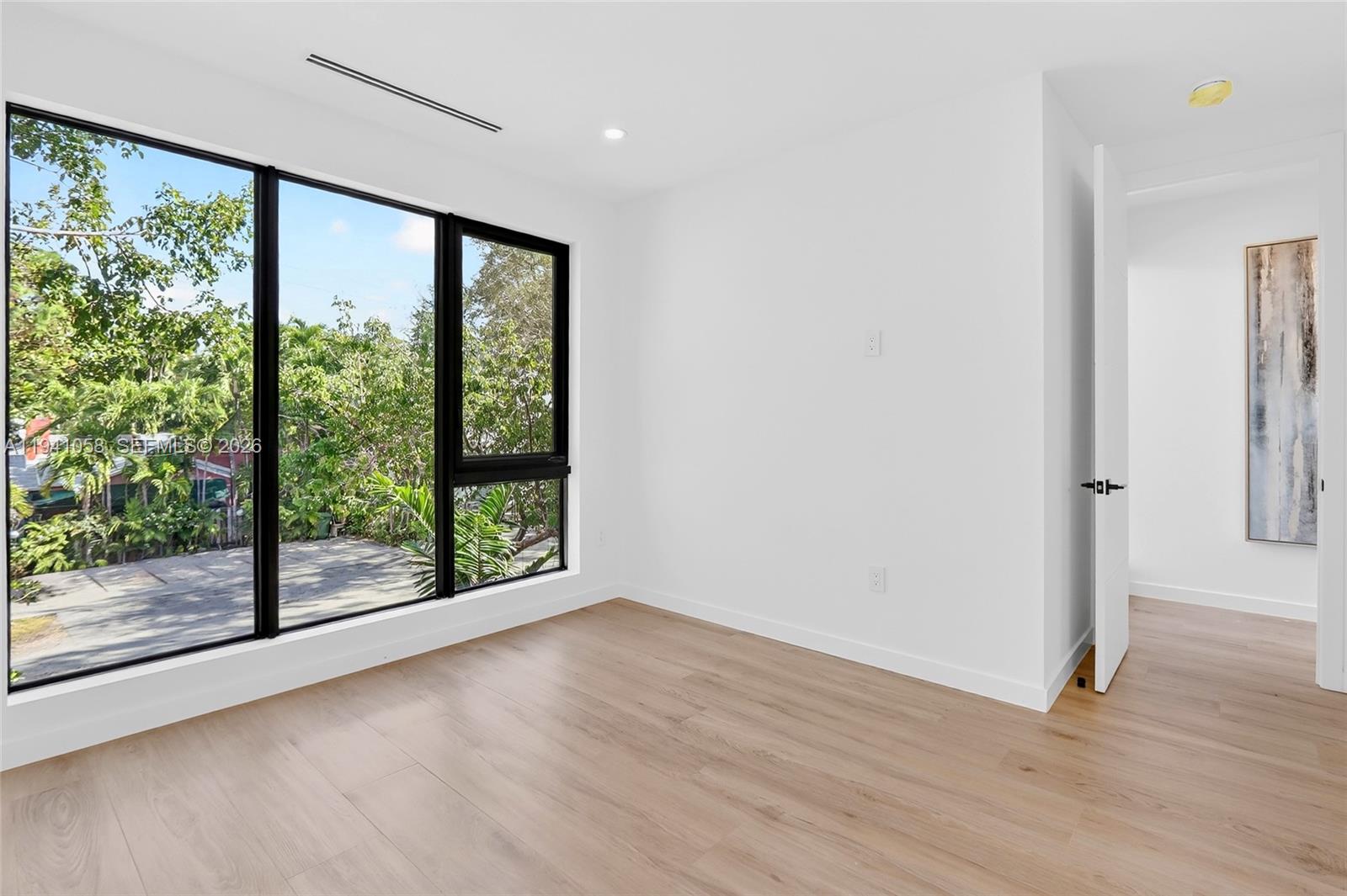 3084 Indiana St Miami, FL 33133